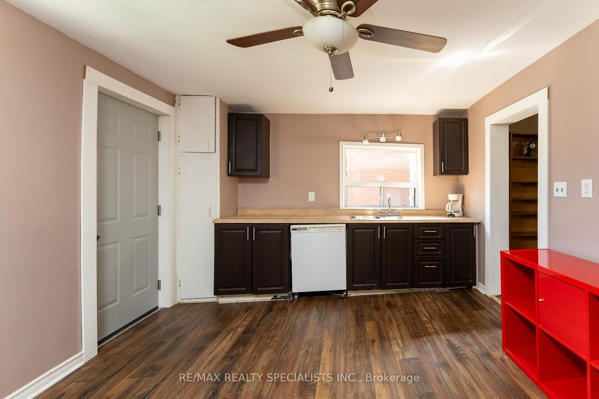 Photo 22 of 133 Agnes Street, Oshawa, O'Neill — HOMEH