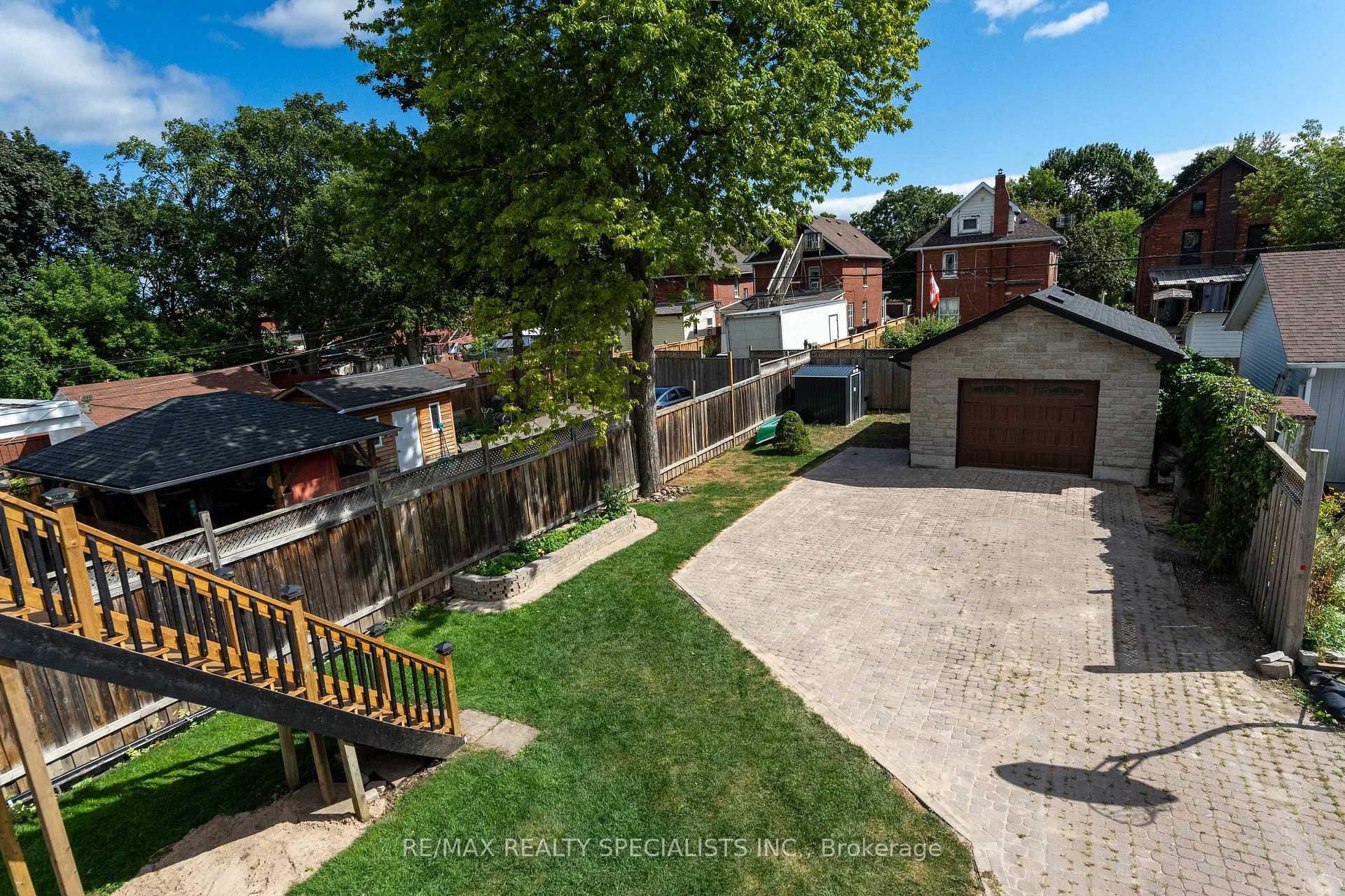 Photo 41 of 133 Agnes Street, Oshawa, O'Neill — HOMEH