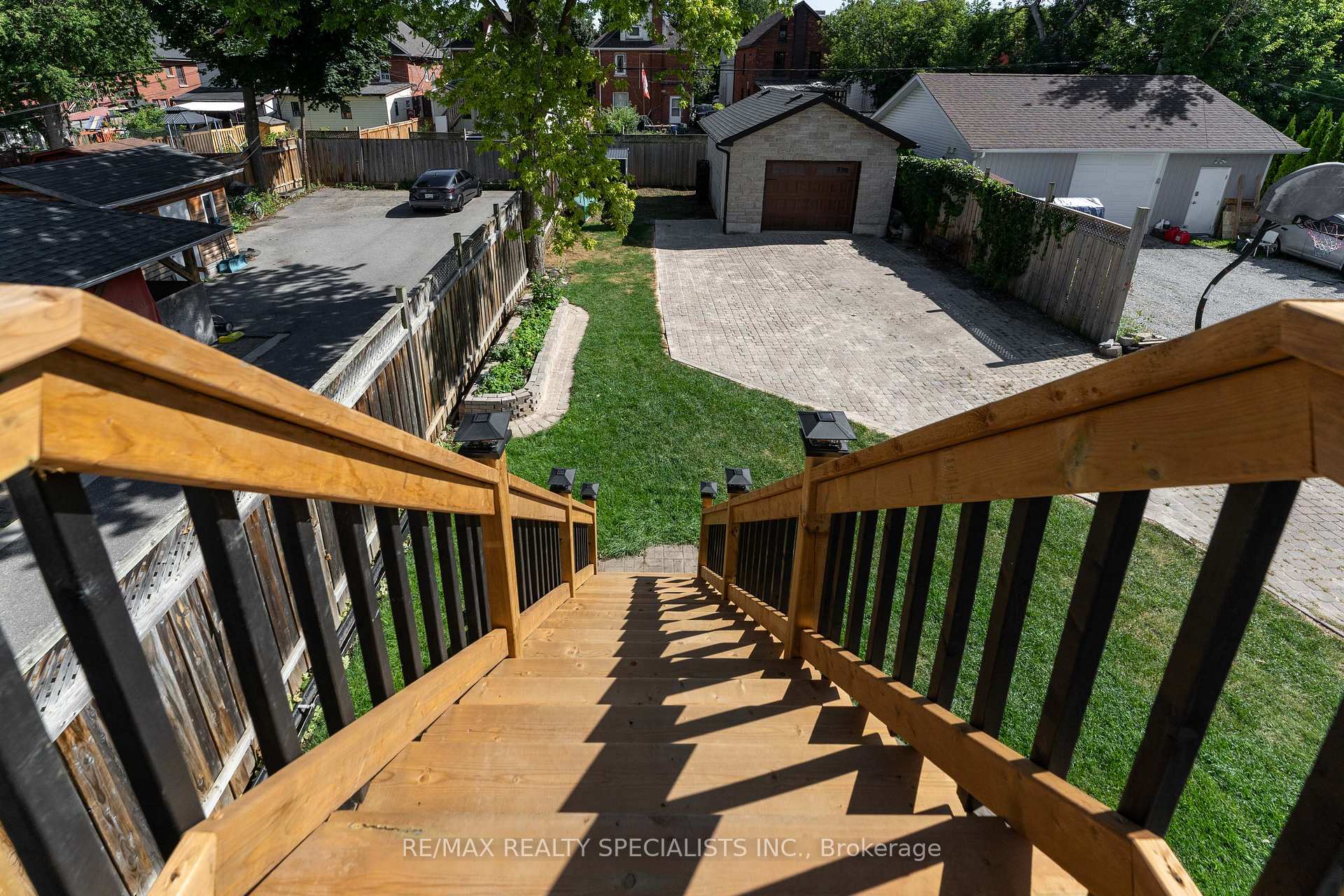 Photo 45 of 133 Agnes Street, Oshawa, O'Neill — HOMEH