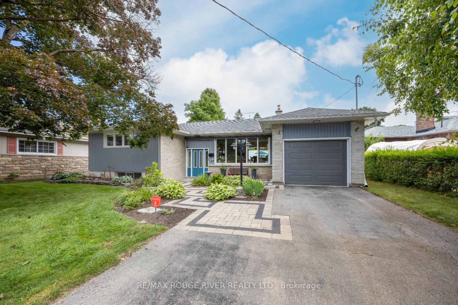 Front of 129 Briar Court