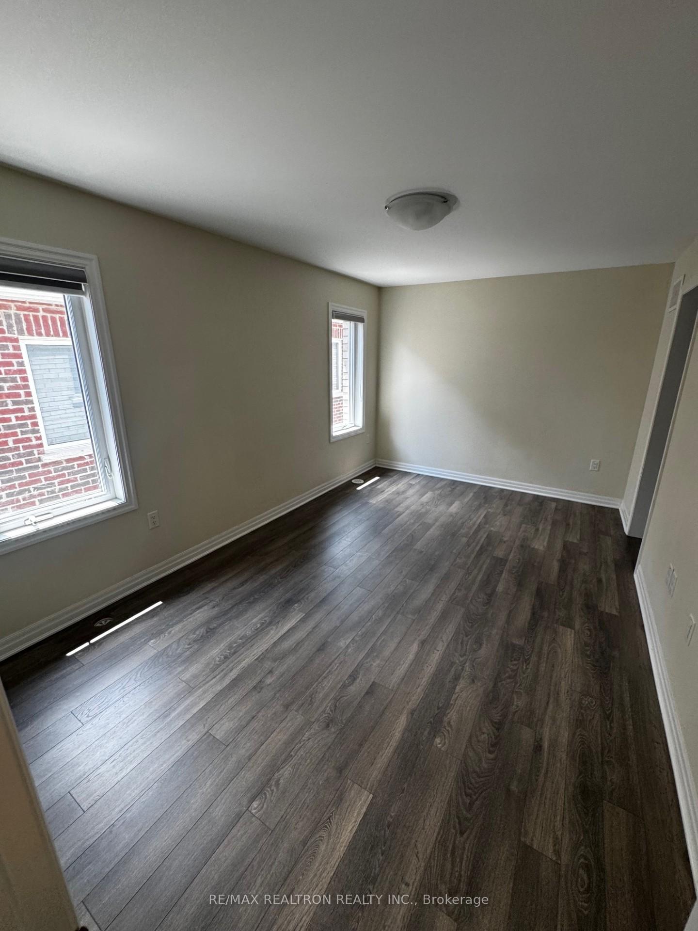 Photo 7 of 3380 Swordbill Street, Pickering, Rural Pickering — HOMEH