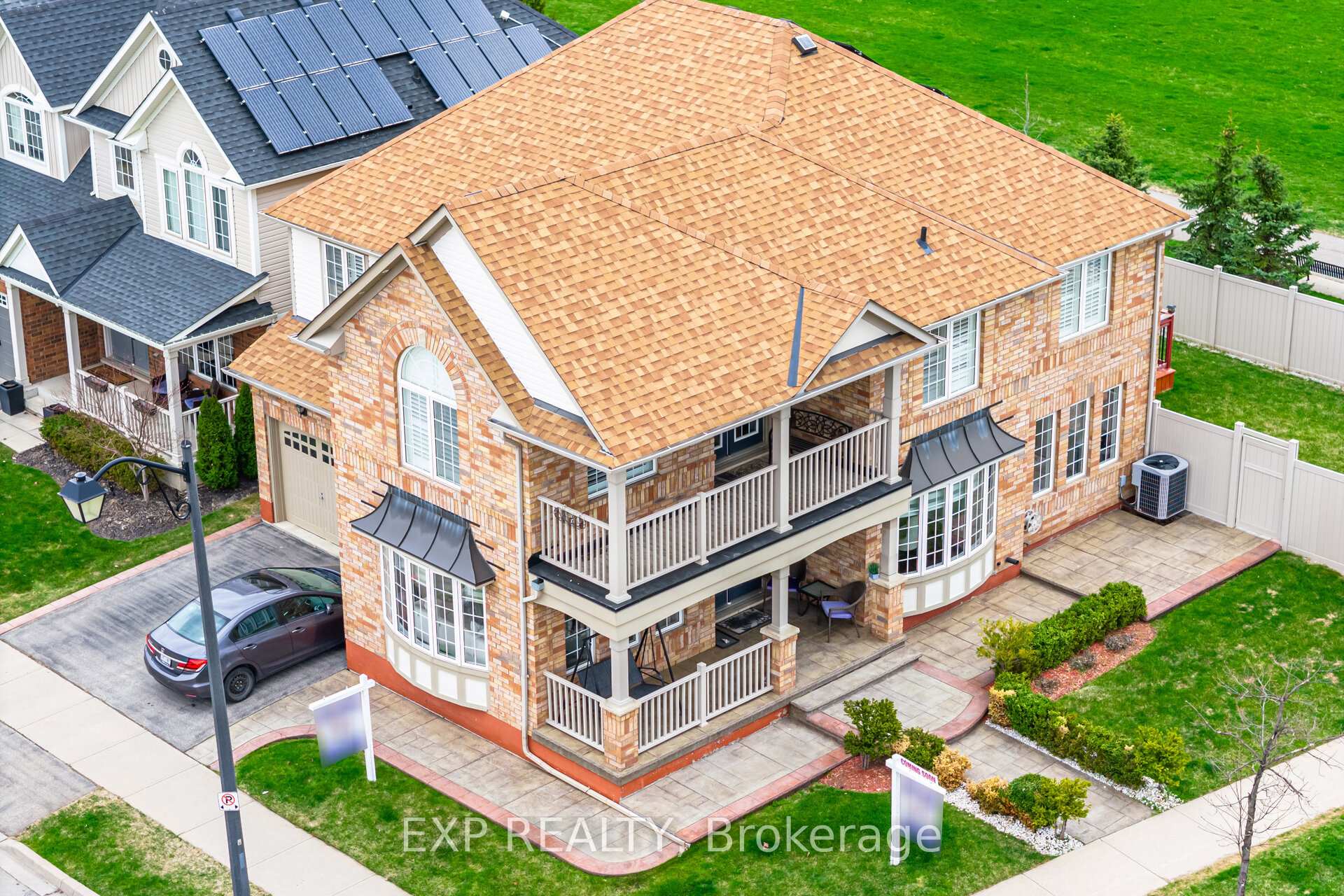 Photo 2 of 810 Cousens Terrace, Milton, Coates — HOMEH