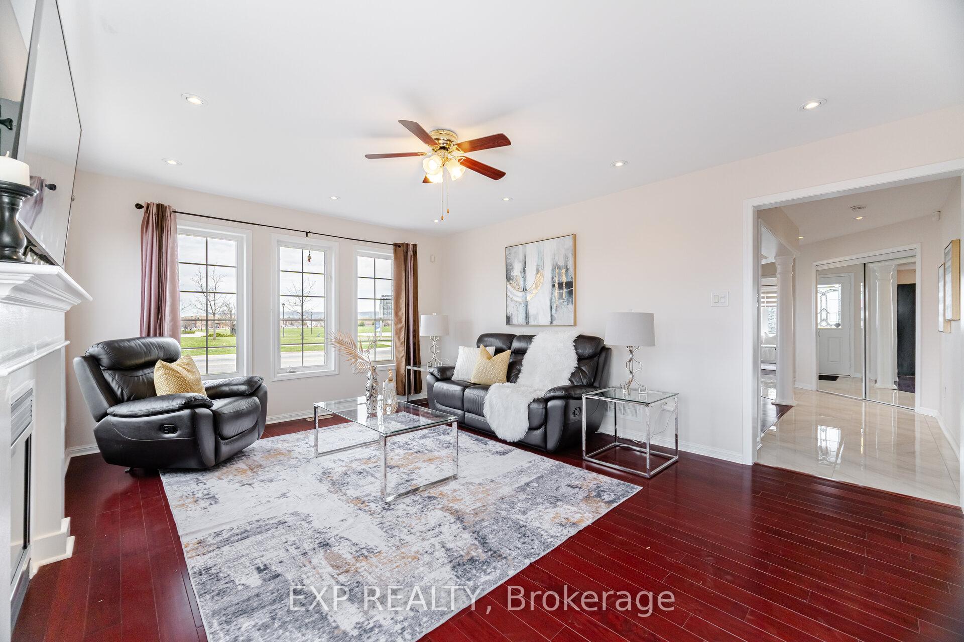 Photo 12 of 810 Cousens Terrace, Milton, Coates — HOMEH