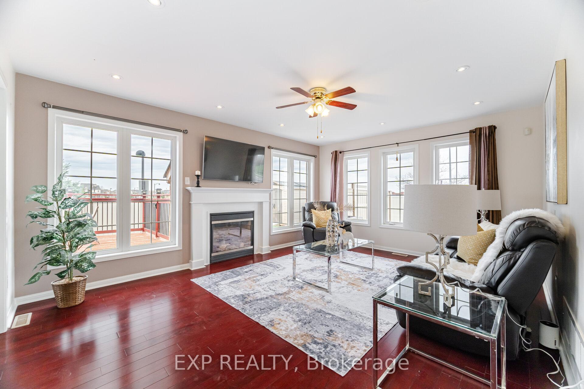 Photo 13 of 810 Cousens Terrace, Milton, Coates — HOMEH
