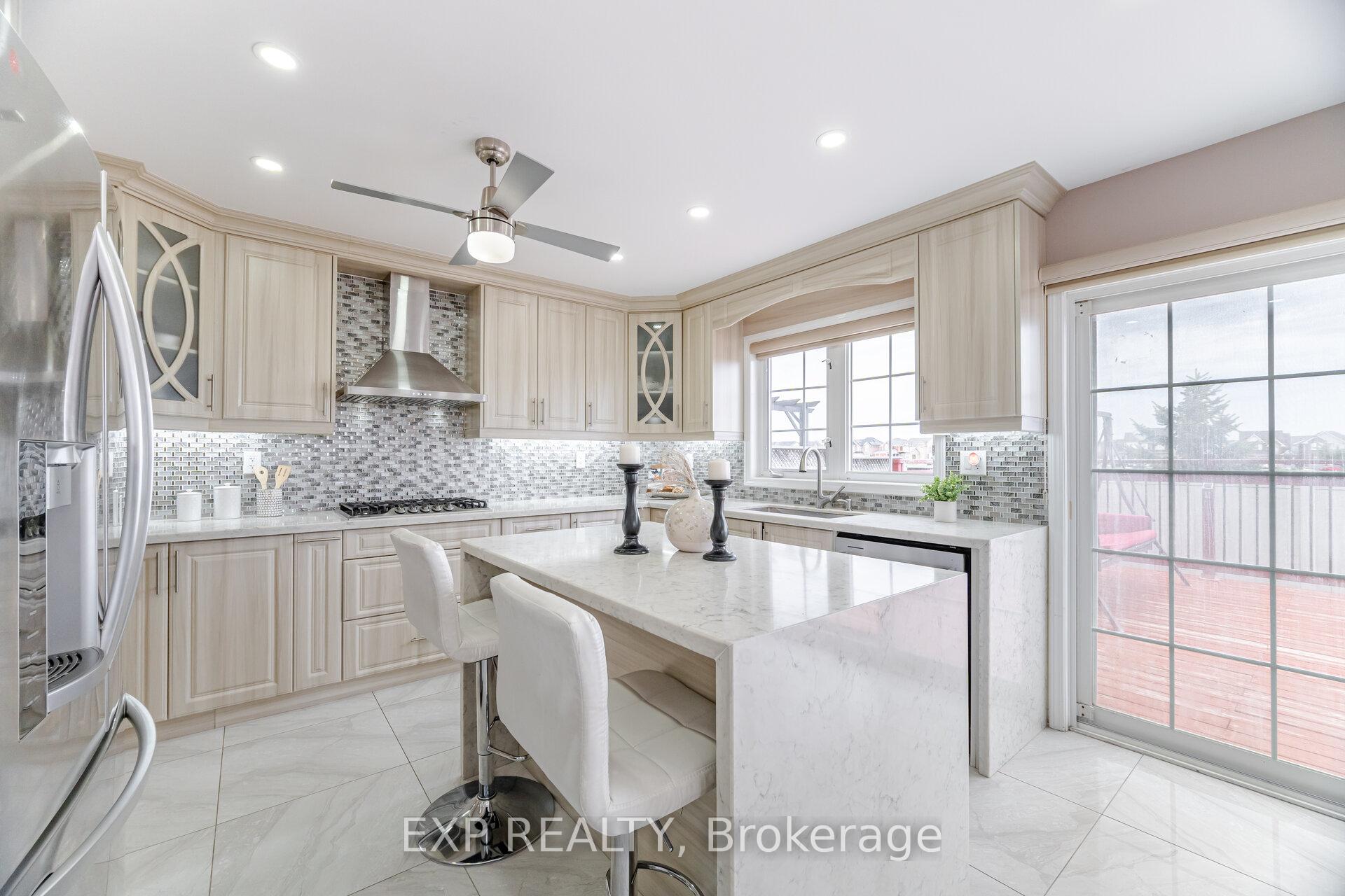 Photo 24 of 810 Cousens Terrace, Milton, Coates — HOMEH