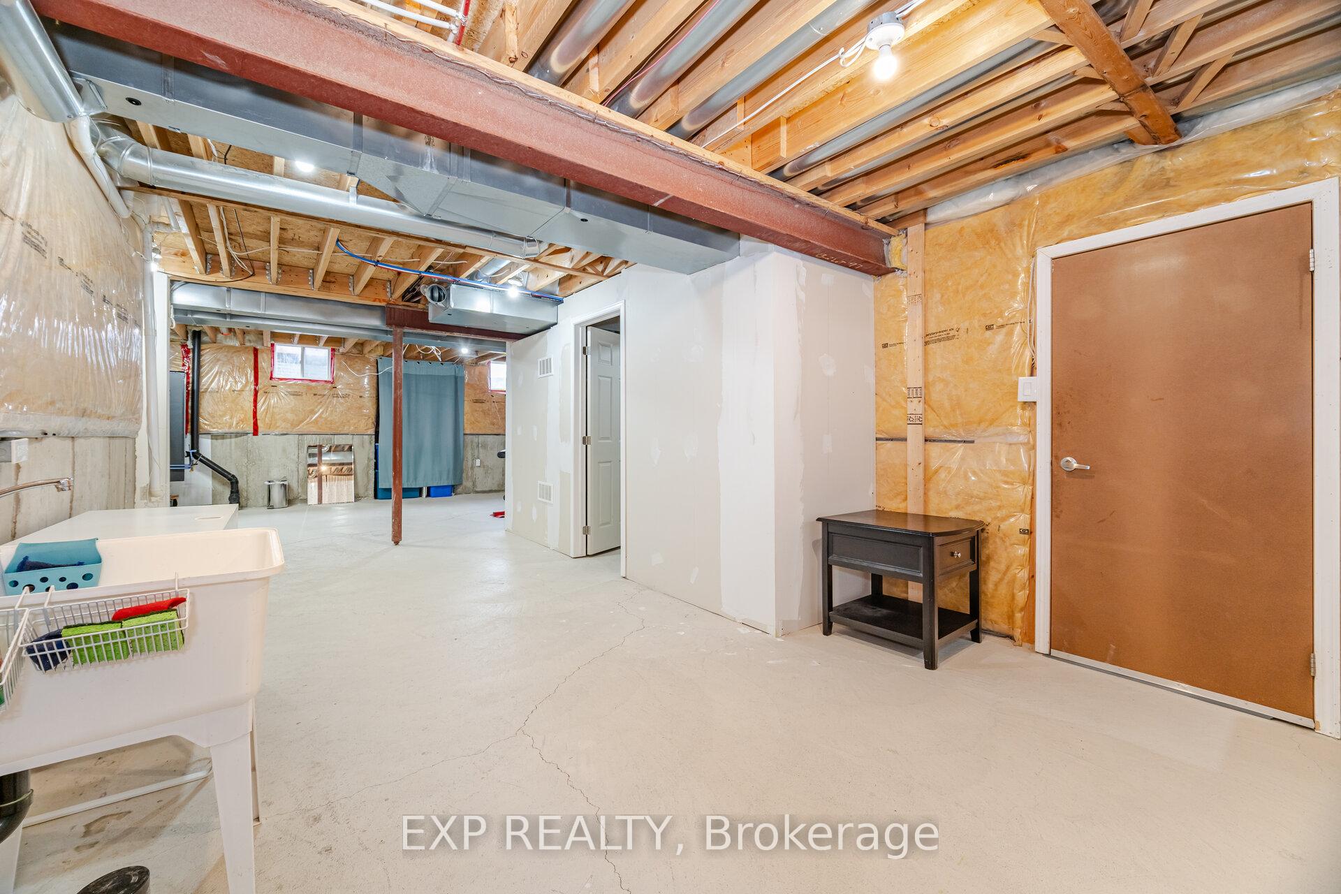 Photo 46 of 810 Cousens Terrace, Milton, Coates — HOMEH