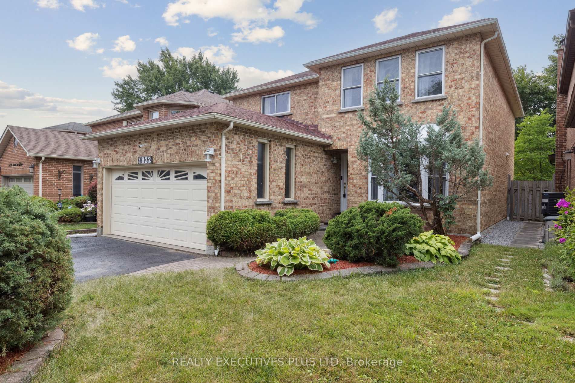 Photo 1 of 1822 Forestview Drive, Pickering, Highbush — HOMEH