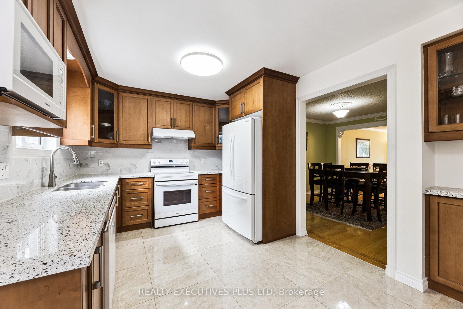 Photo 9 of 1822 Forestview Drive, Pickering, Highbush — HOMEH