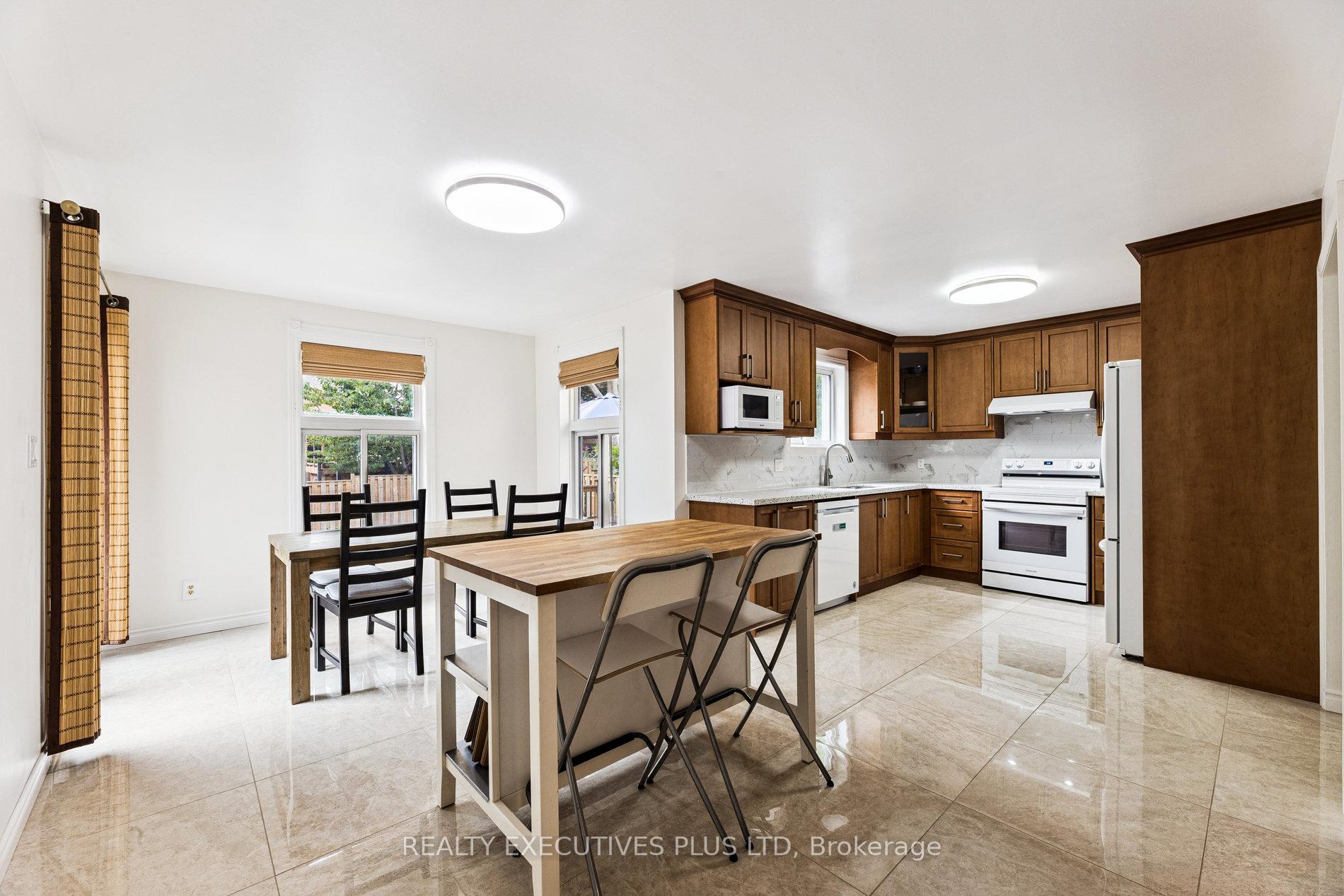 Photo 11 of 1822 Forestview Drive, Pickering, Highbush — HOMEH