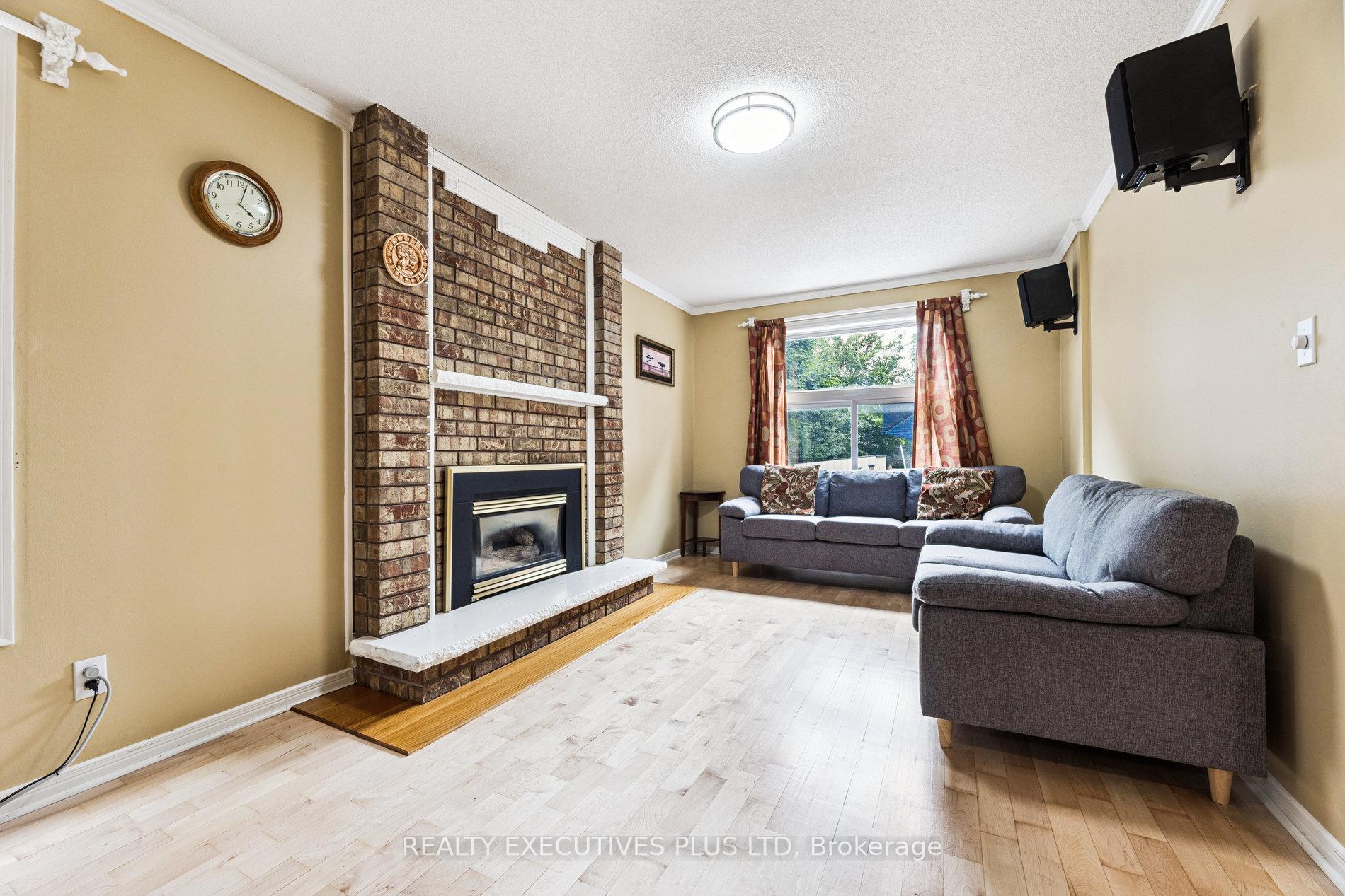 Photo 17 of 1822 Forestview Drive, Pickering, Highbush — HOMEH