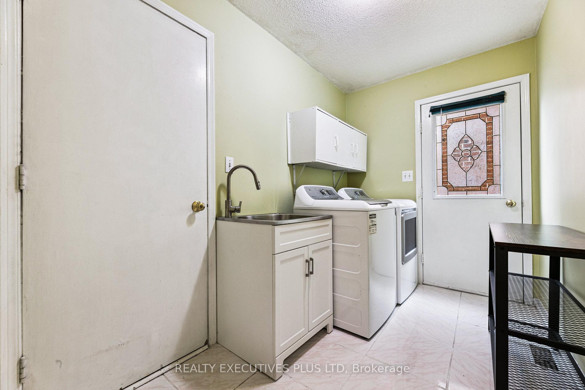 Photo 21 of 1822 Forestview Drive, Pickering, Highbush — HOMEH