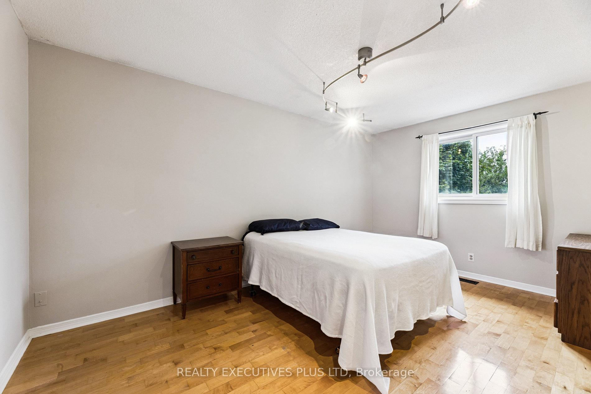 Photo 30 of 1822 Forestview Drive, Pickering, Highbush — HOMEH