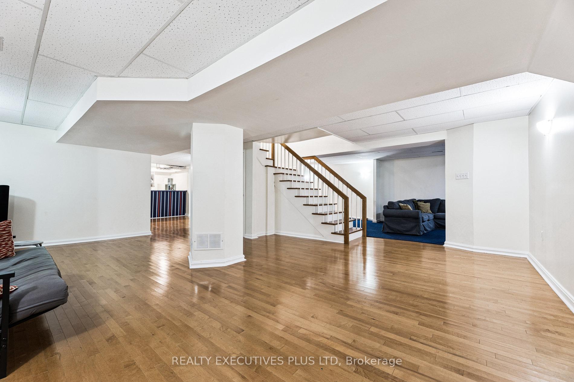 Photo 36 of 1822 Forestview Drive, Pickering, Highbush — HOMEH