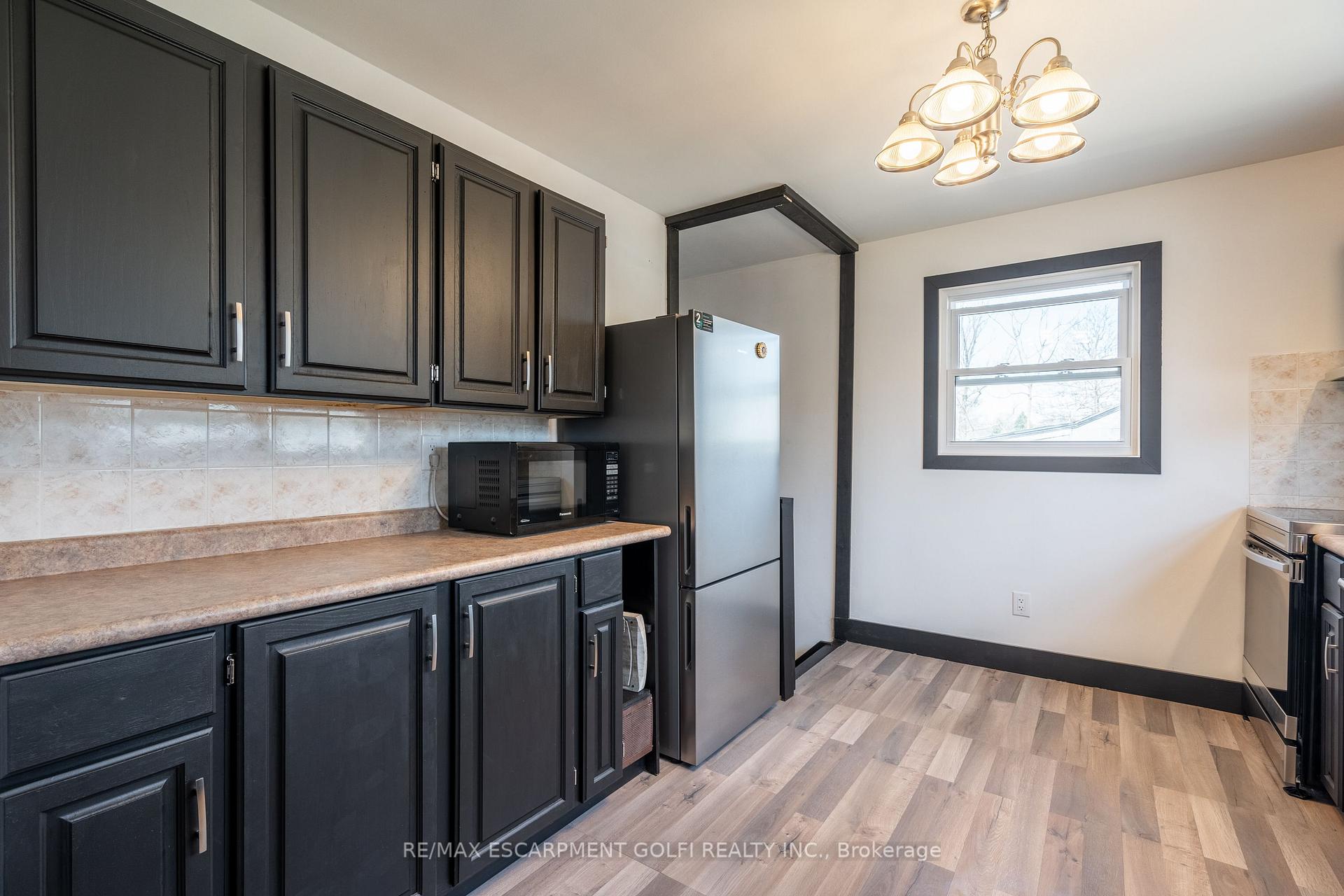 Photo 24 of 6835 Stamford Green Drive, Niagara Falls, Stamford — HOMEH