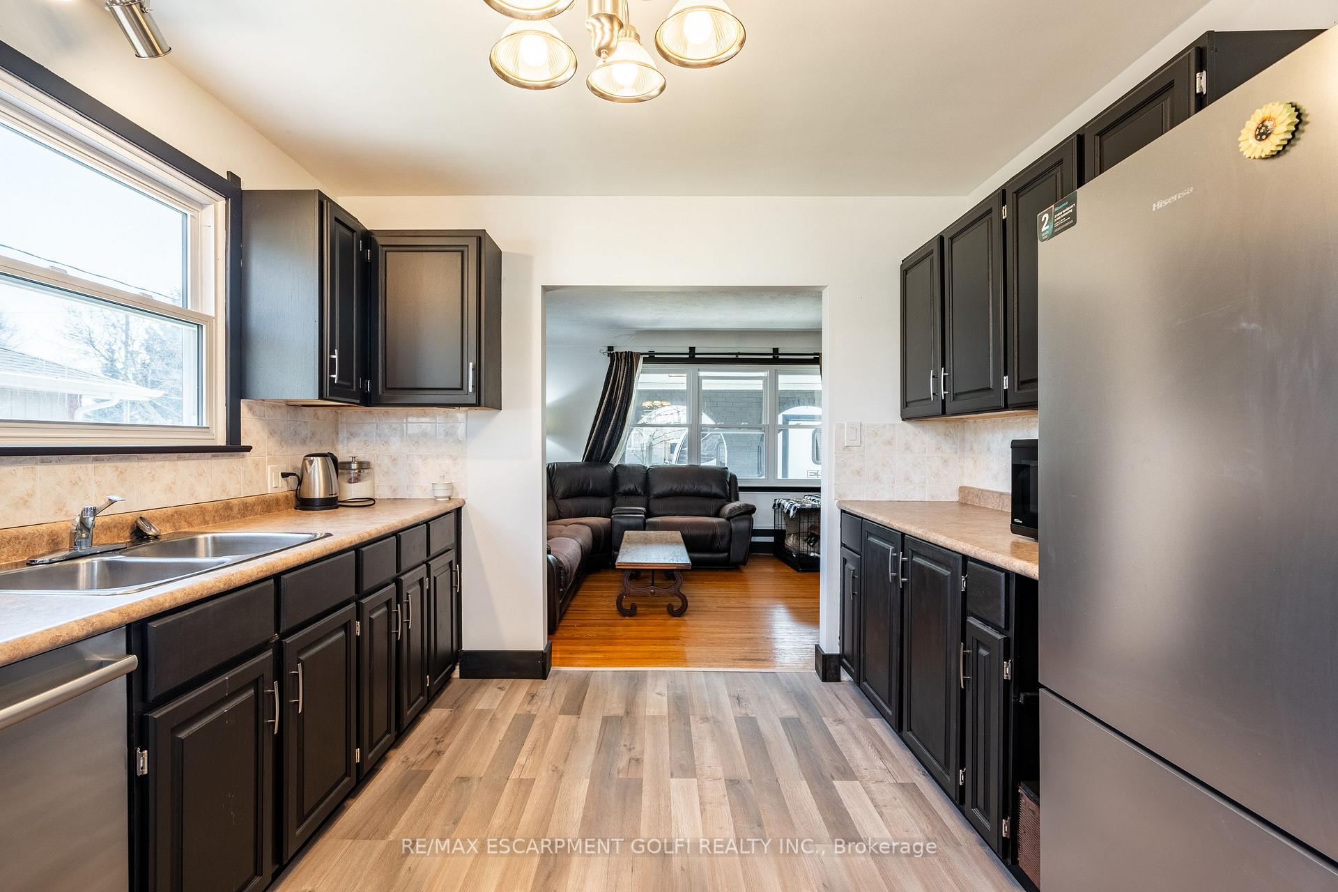 Photo 26 of 6835 Stamford Green Drive, Niagara Falls, Stamford — HOMEH