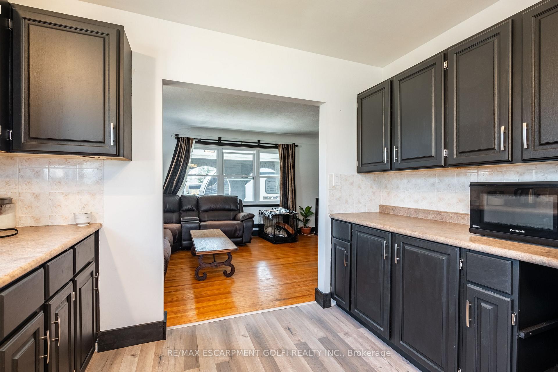 Photo 28 of 6835 Stamford Green Drive, Niagara Falls, Stamford — HOMEH