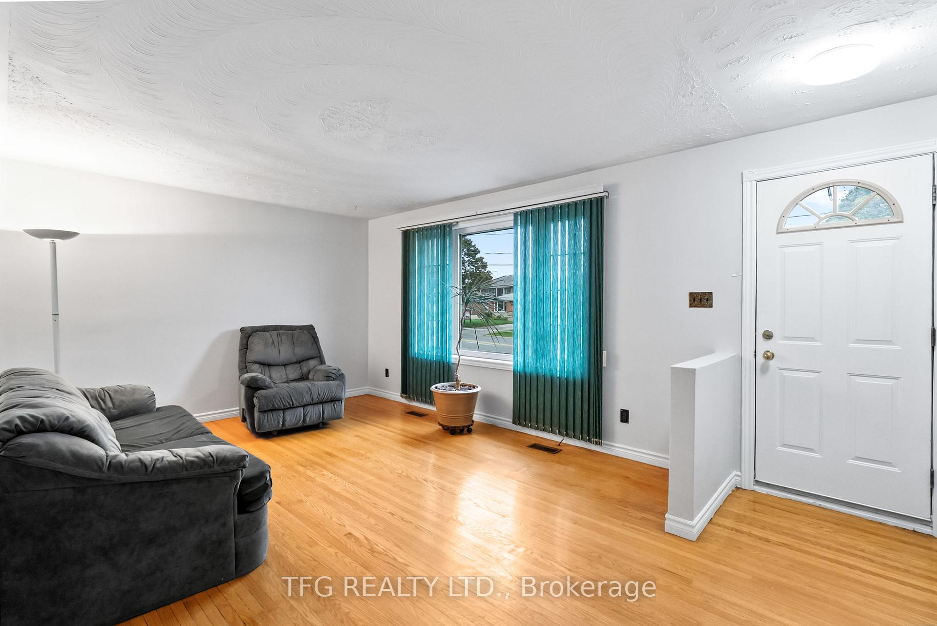 Photo 12 of 781 Olive Avenue, Oshawa, Donevan — HOMEH