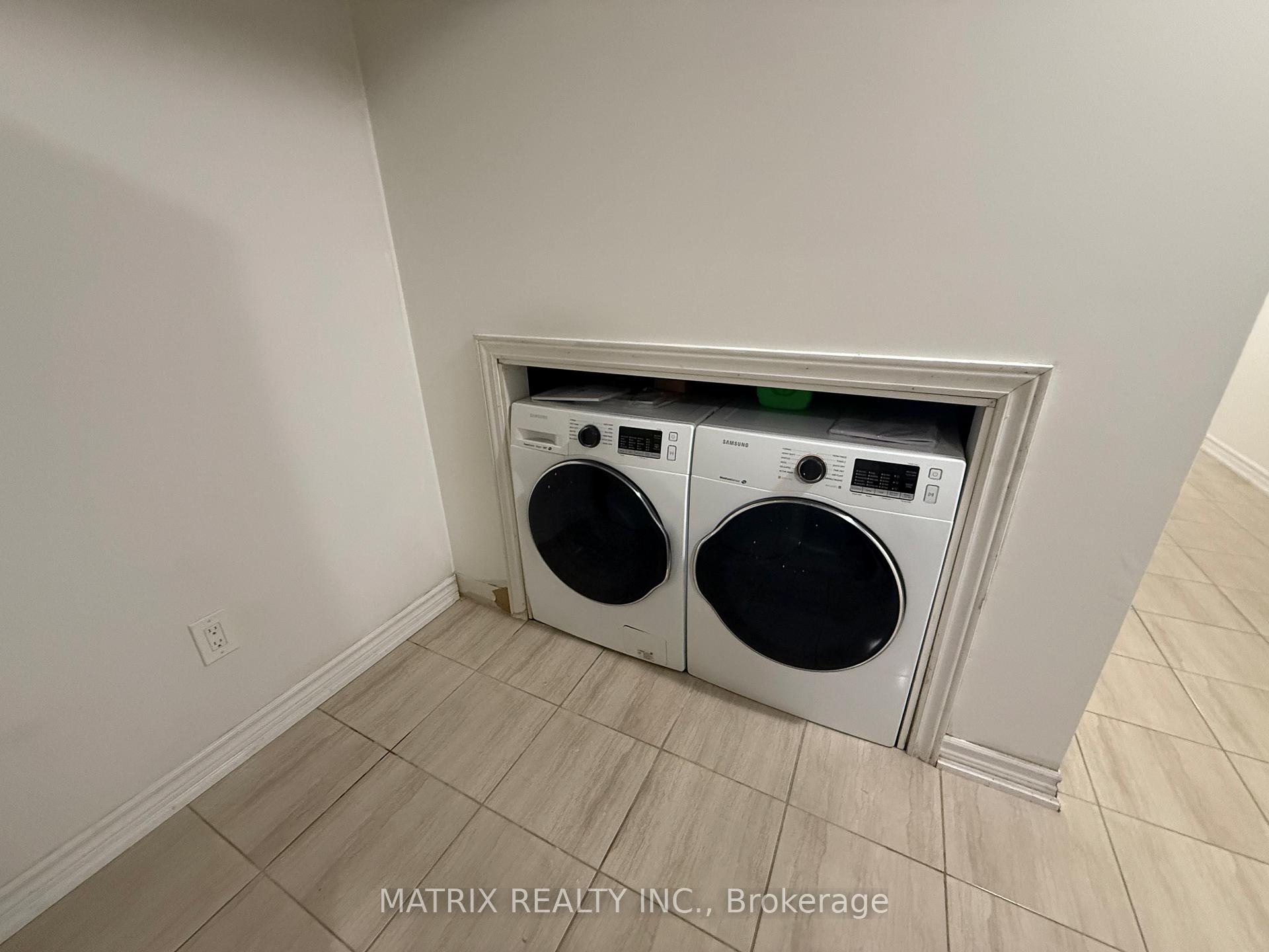 Photo 5 of 1526 Elmsley Drive, Pickering, Duffin Heights — HOMEH