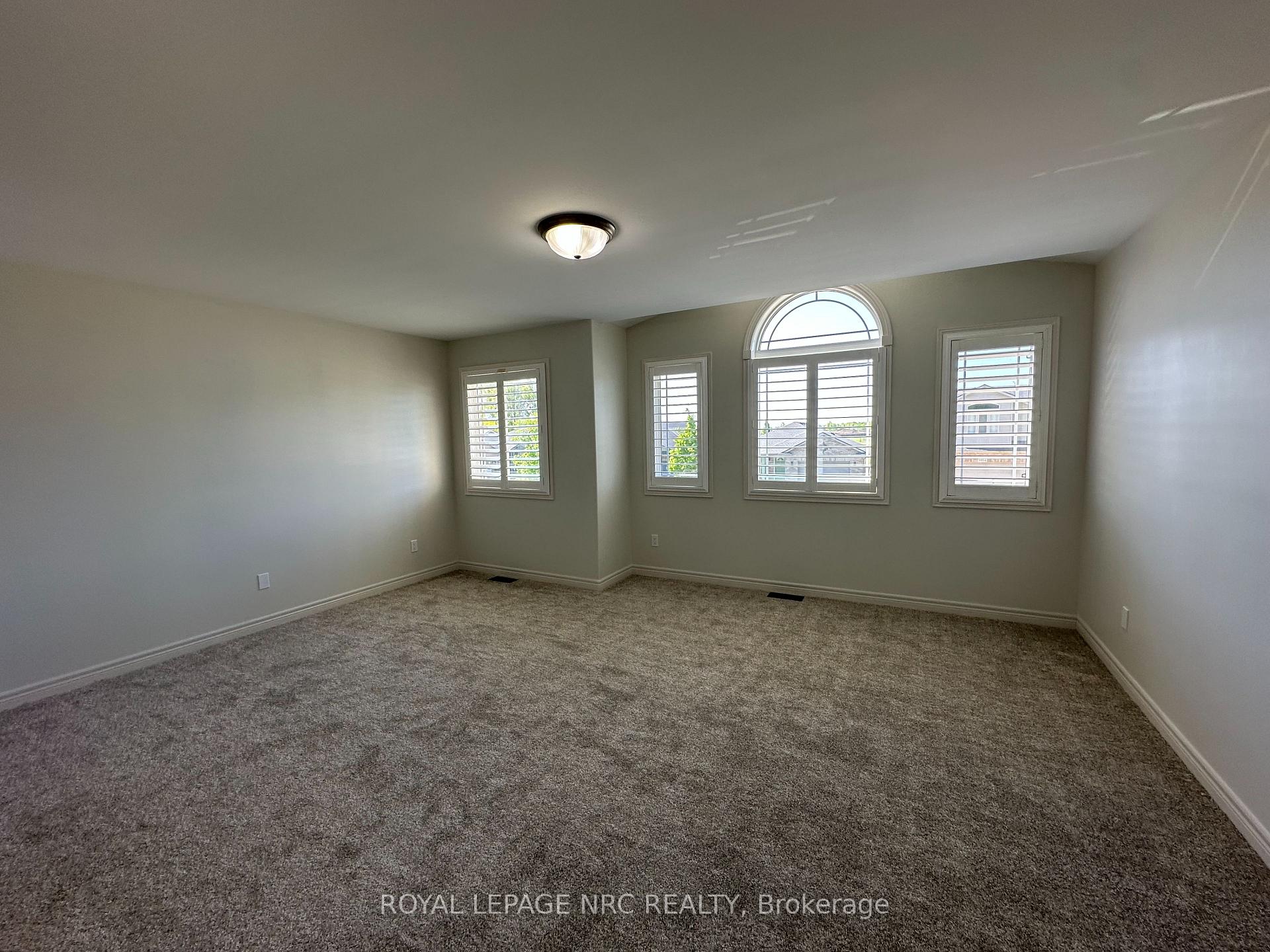 Photo 9 of 3923 Weinbrenner Road, Niagara Falls, Chippawa — HOMEH