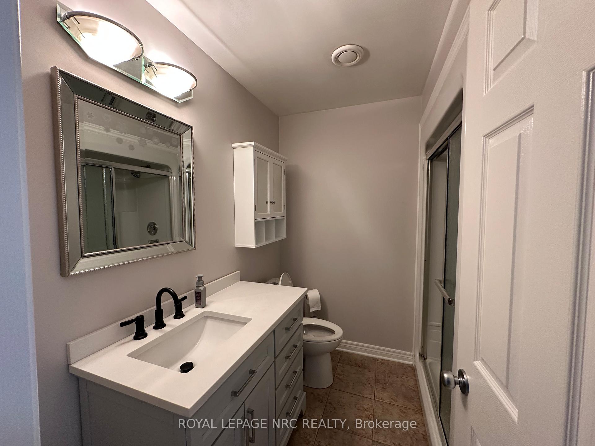 Photo 16 of 3923 Weinbrenner Road, Niagara Falls, Chippawa — HOMEH