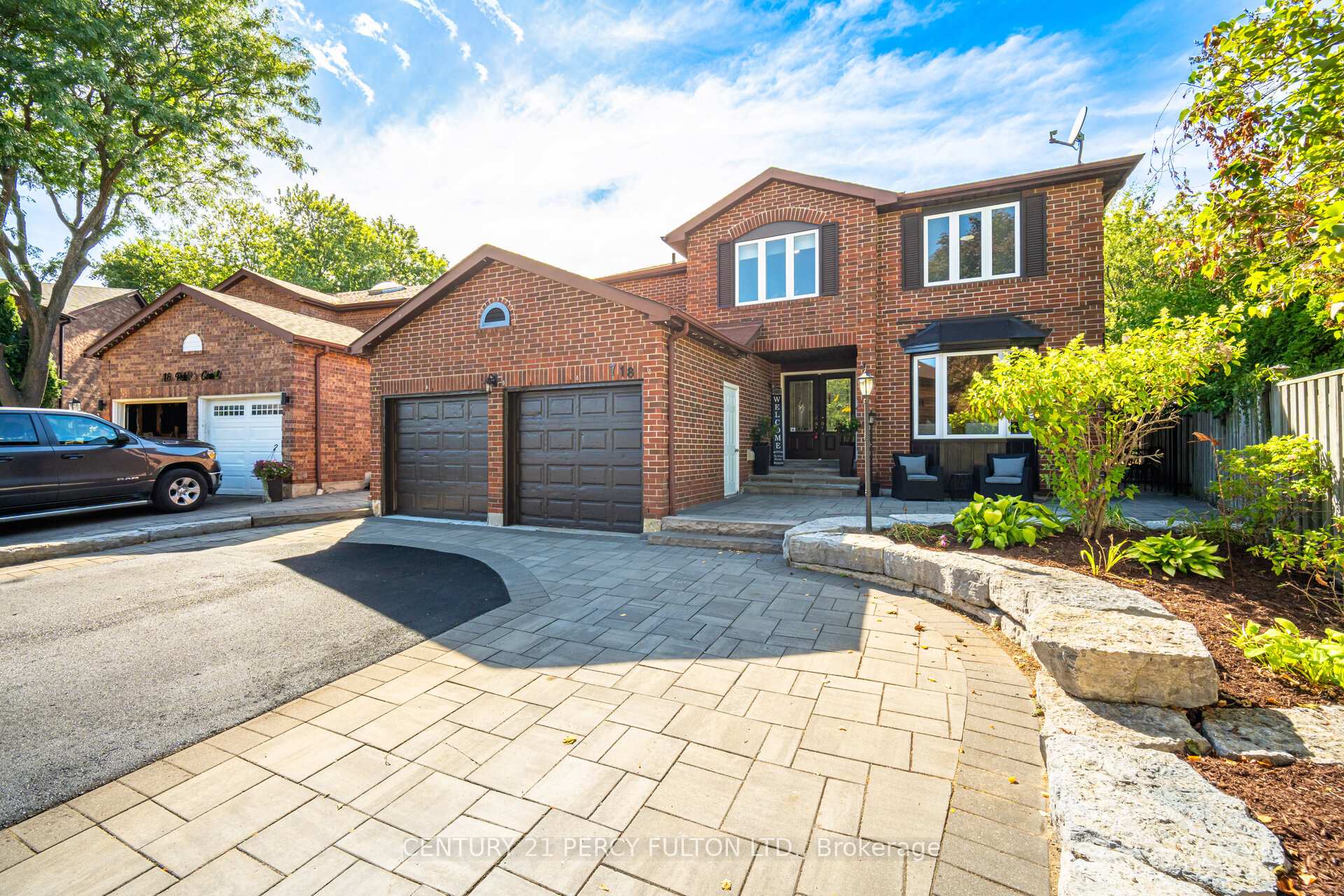 Photo 1 of 718 Pebble Court, Pickering, Amberlea — HOMEH