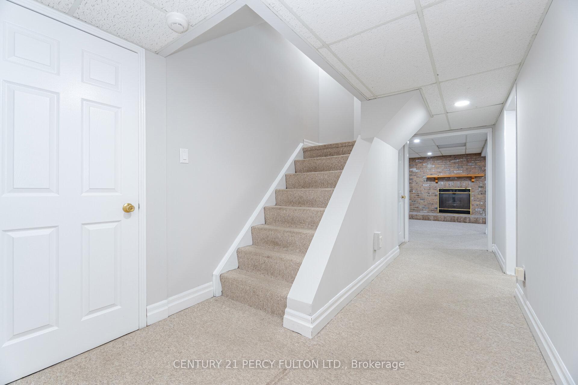 Photo 37 of 718 Pebble Court, Pickering, Amberlea — HOMEH