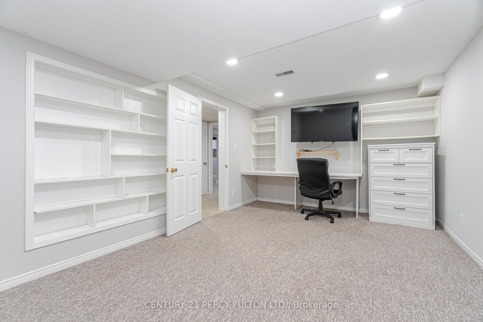 Photo 39 of 718 Pebble Court, Pickering, Amberlea — HOMEH