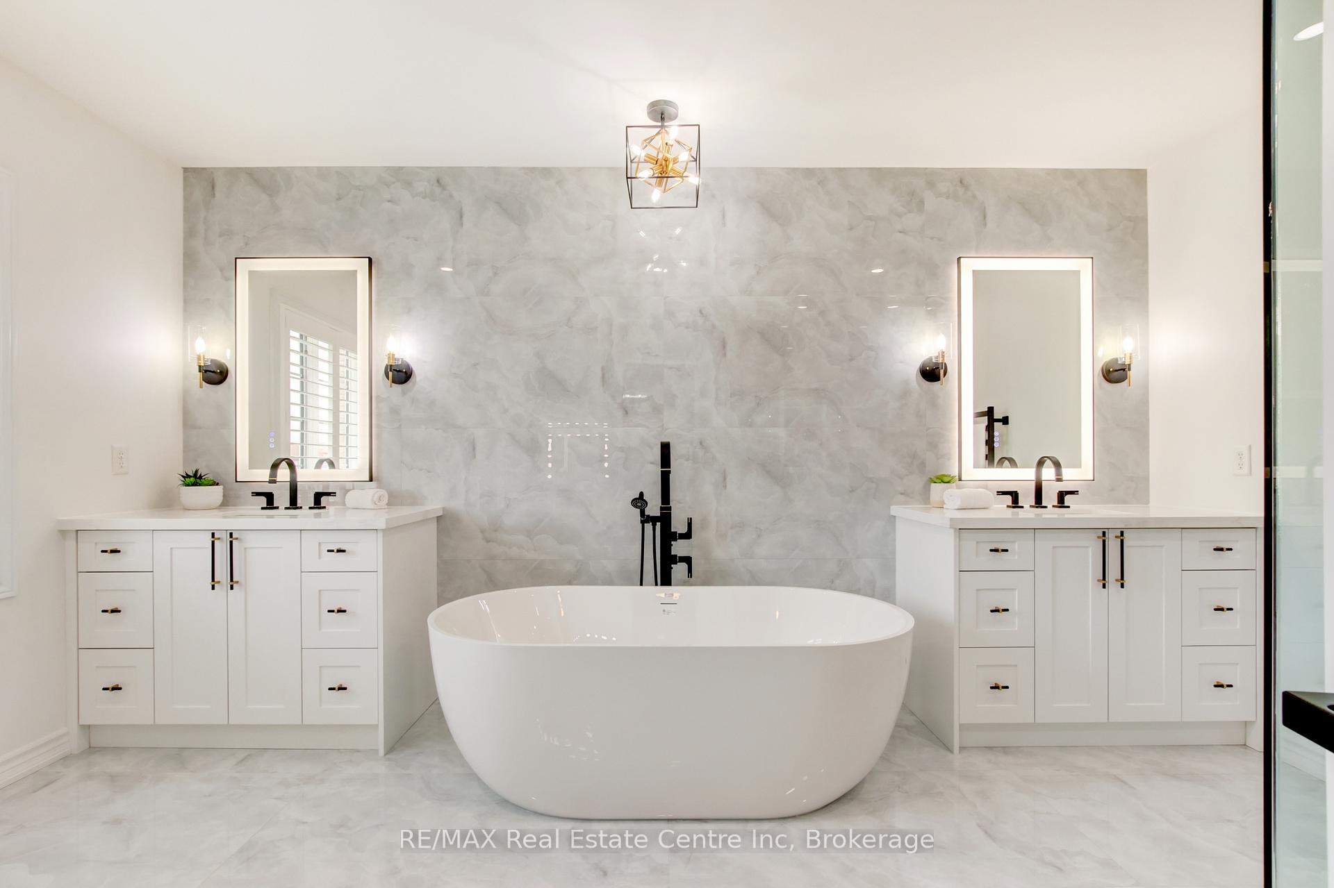 Photo 23 of 348 Mcgibbon Drive, Milton, Clarke — HOMEH