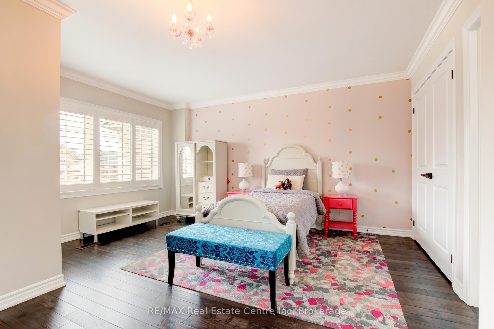 Photo 33 of 348 Mcgibbon Drive, Milton, Clarke — HOMEH