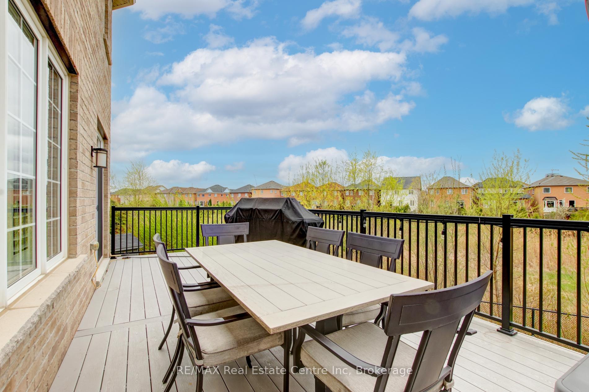 Photo 42 of 348 Mcgibbon Drive, Milton, Clarke — HOMEH