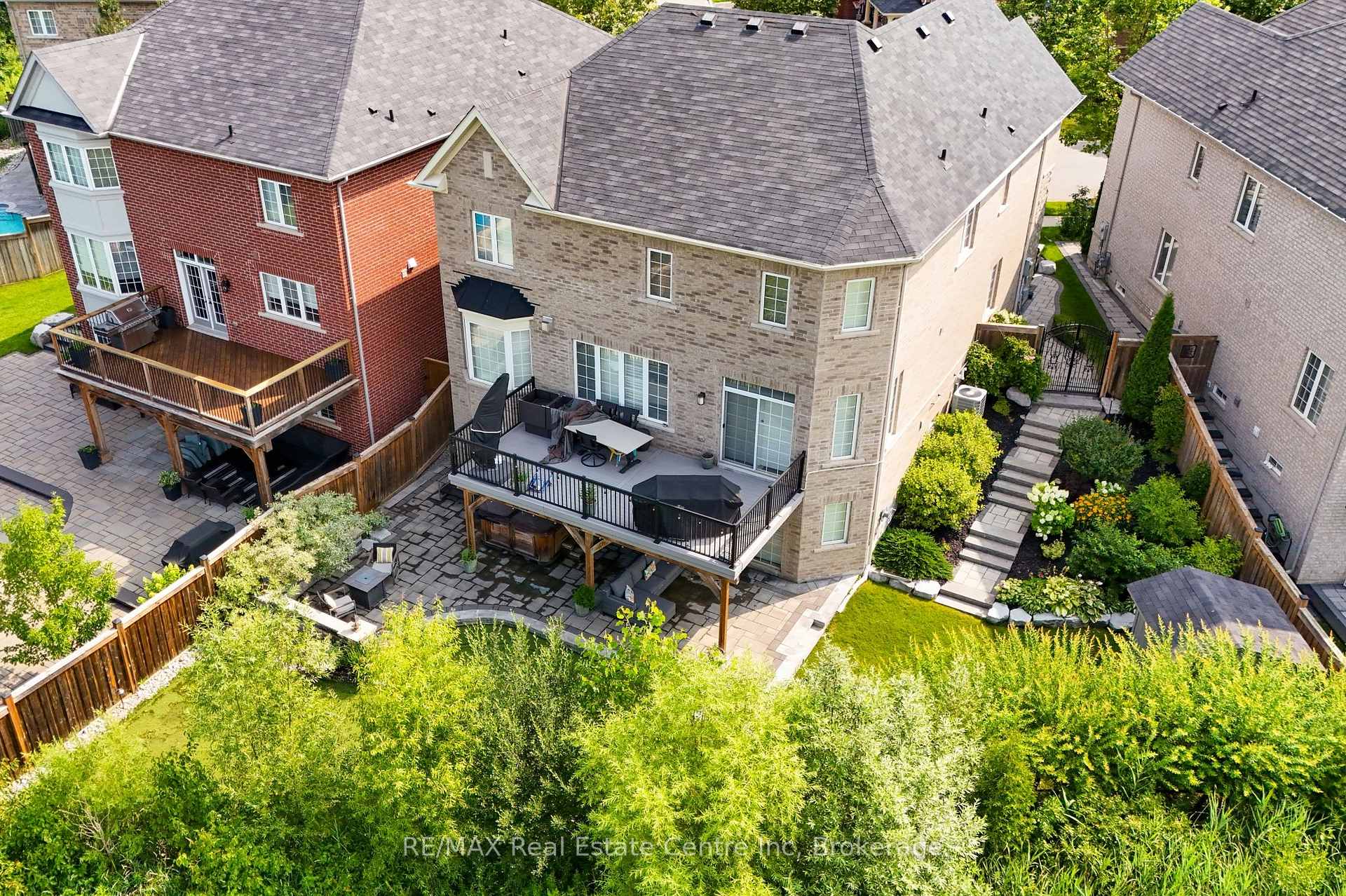 Photo 44 of 348 Mcgibbon Drive, Milton, Clarke — HOMEH