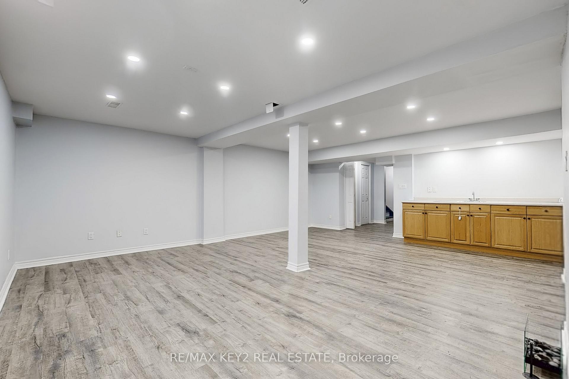 Photo 25 of 1609 Avonmore Square, Pickering, Town Centre — HOMEH