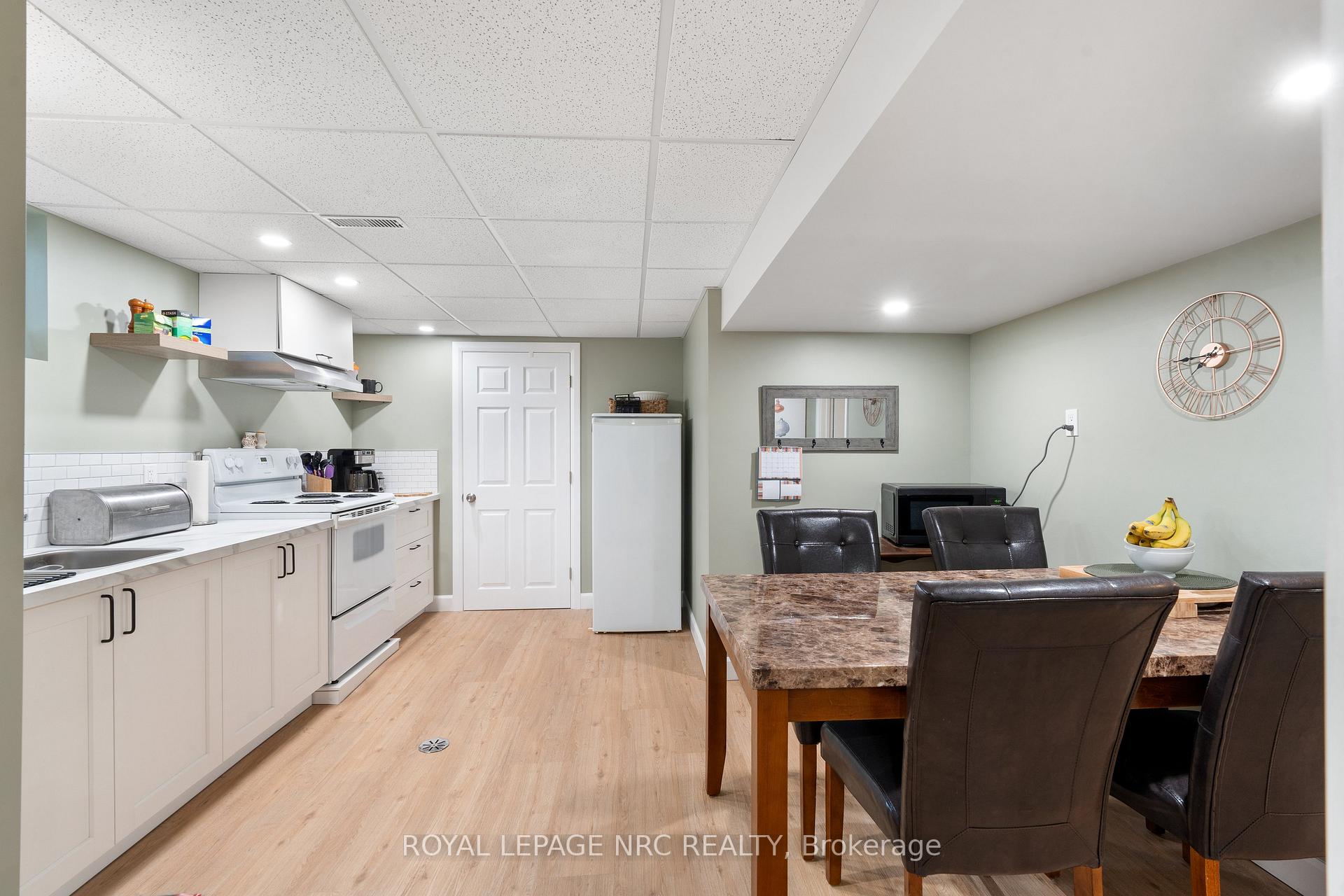 Photo 29 of 4042 Montcalm Crescent, Niagara Falls, Chippawa — HOMEH