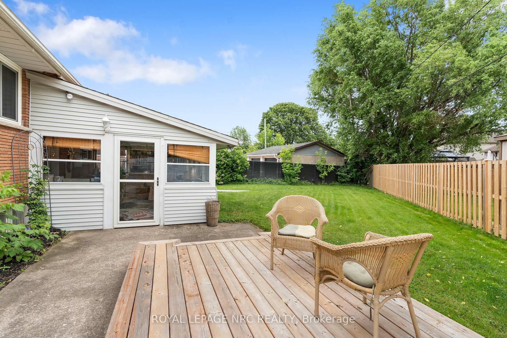 Photo 35 of 4042 Montcalm Crescent, Niagara Falls, Chippawa — HOMEH