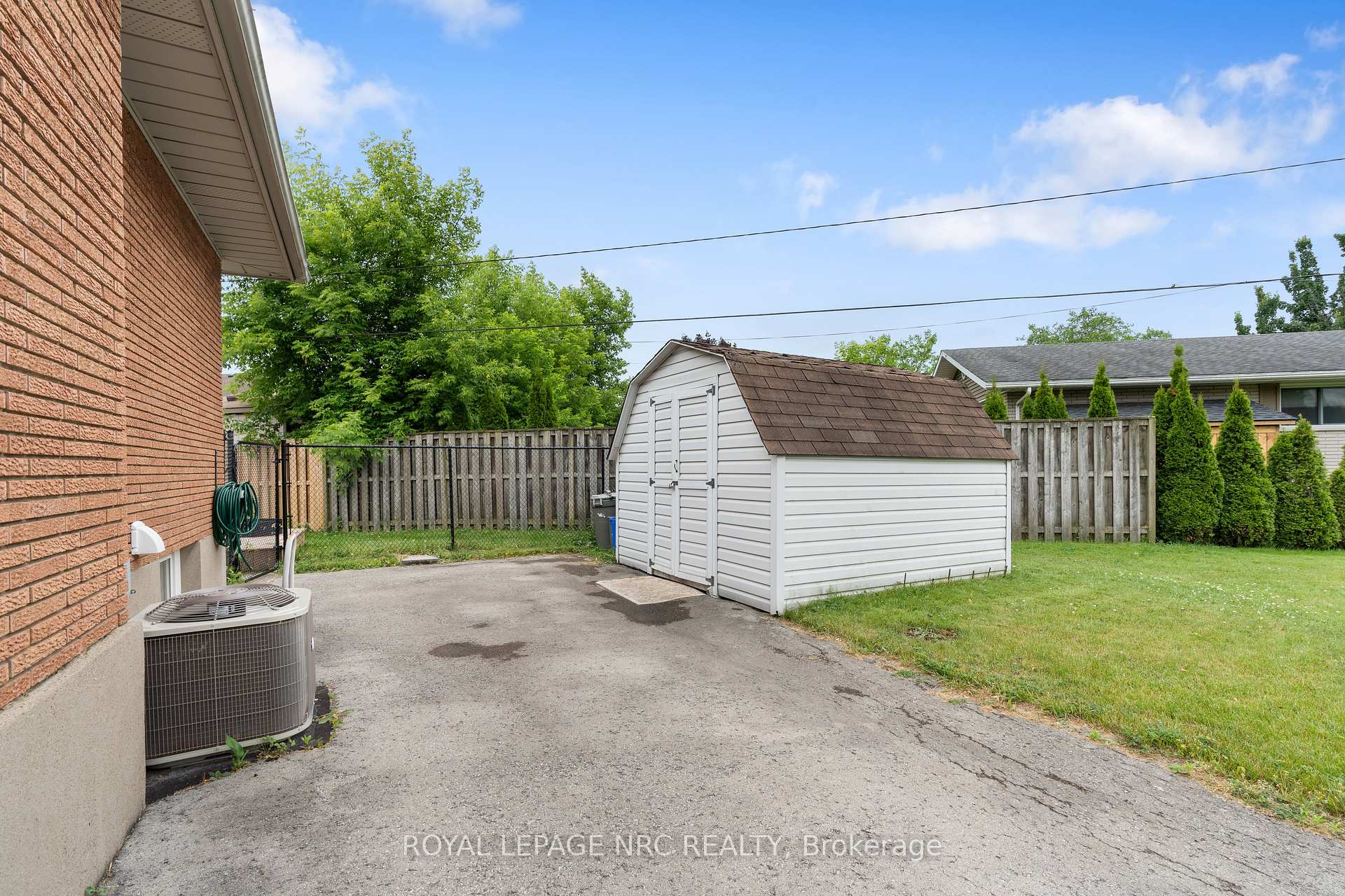 Photo 36 of 4042 Montcalm Crescent, Niagara Falls, Chippawa — HOMEH