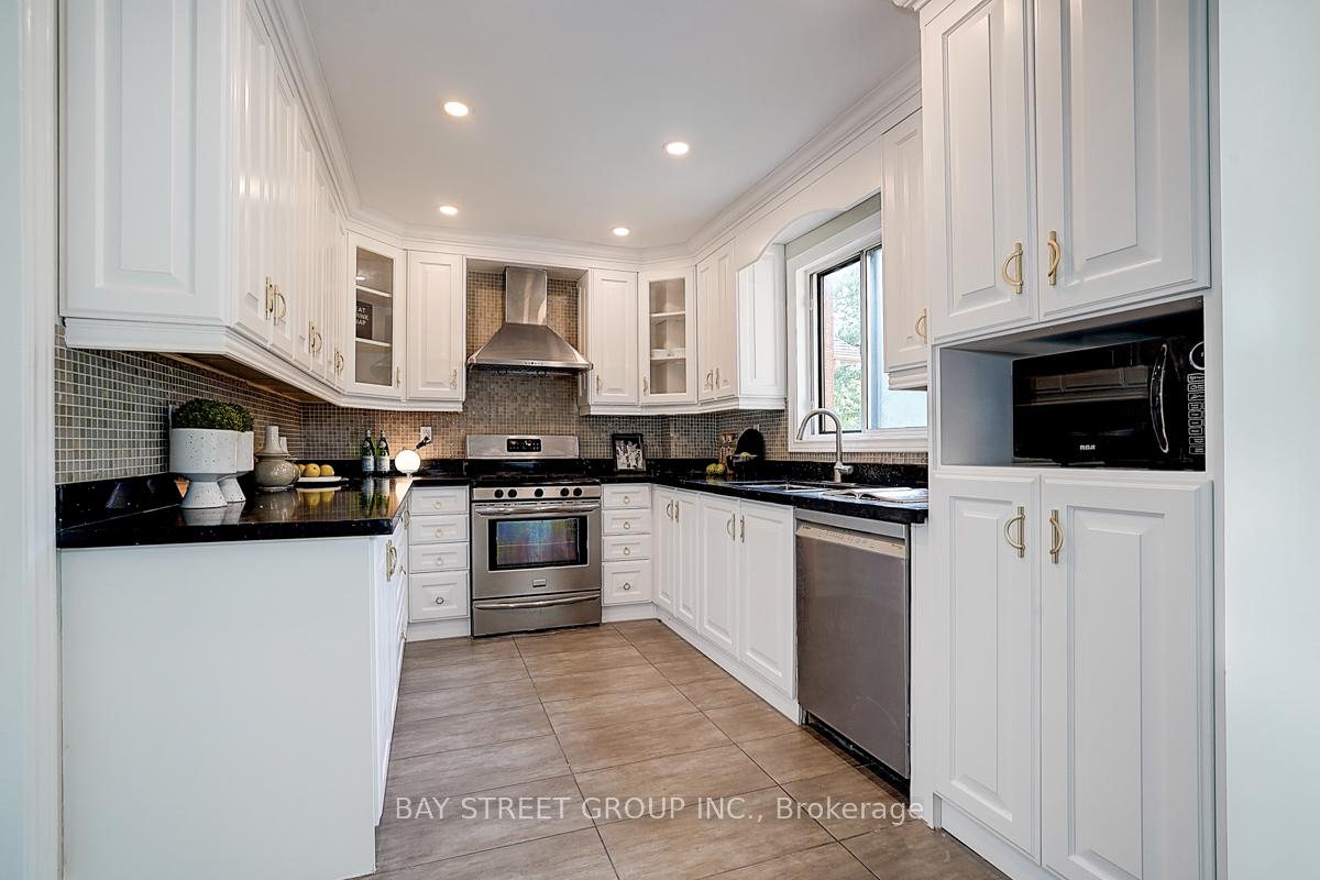 Photo 25 of 616 Sheppard Avenue, Pickering, Woodlands — HOMEH