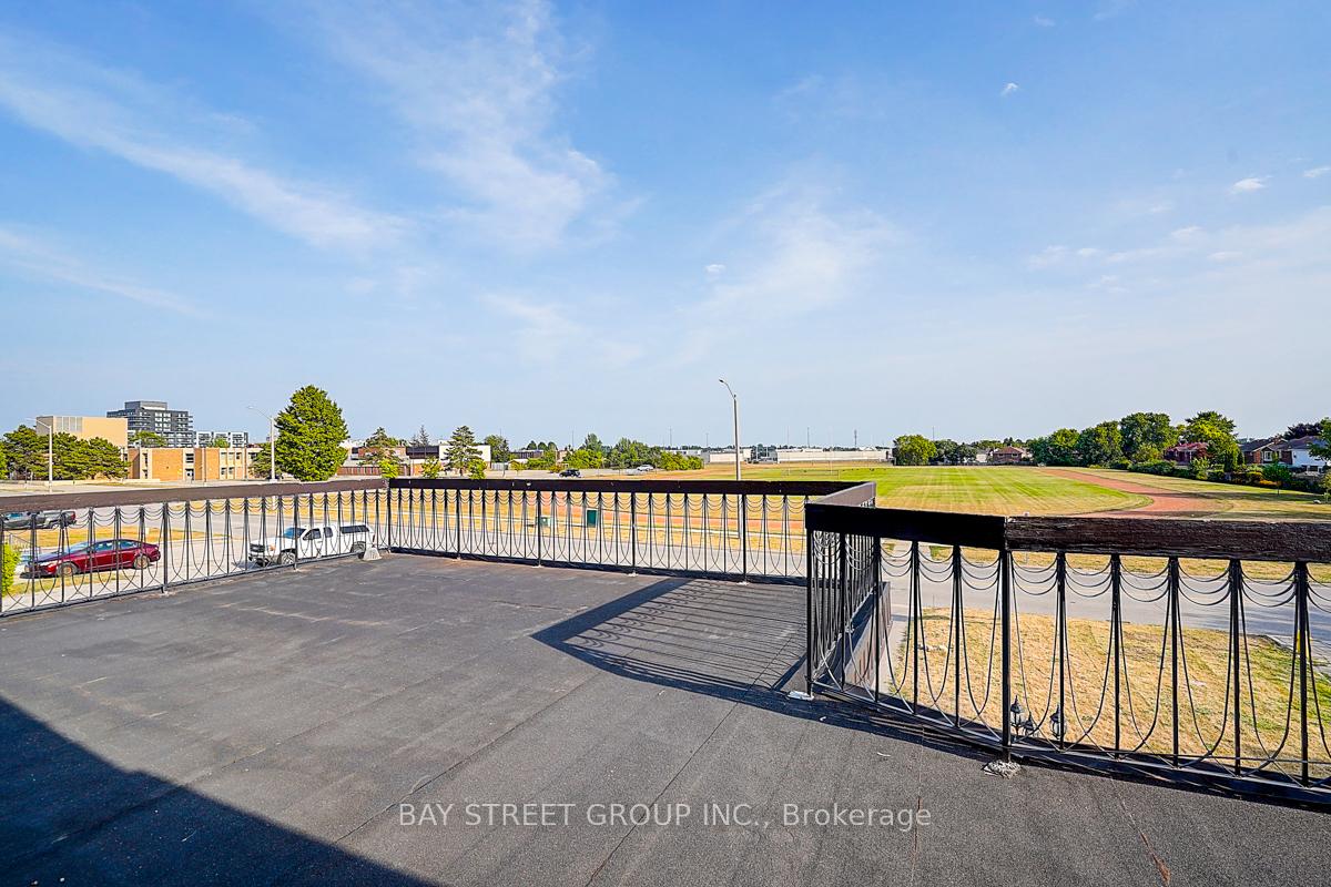 Photo 40 of 616 Sheppard Avenue, Pickering, Woodlands — HOMEH