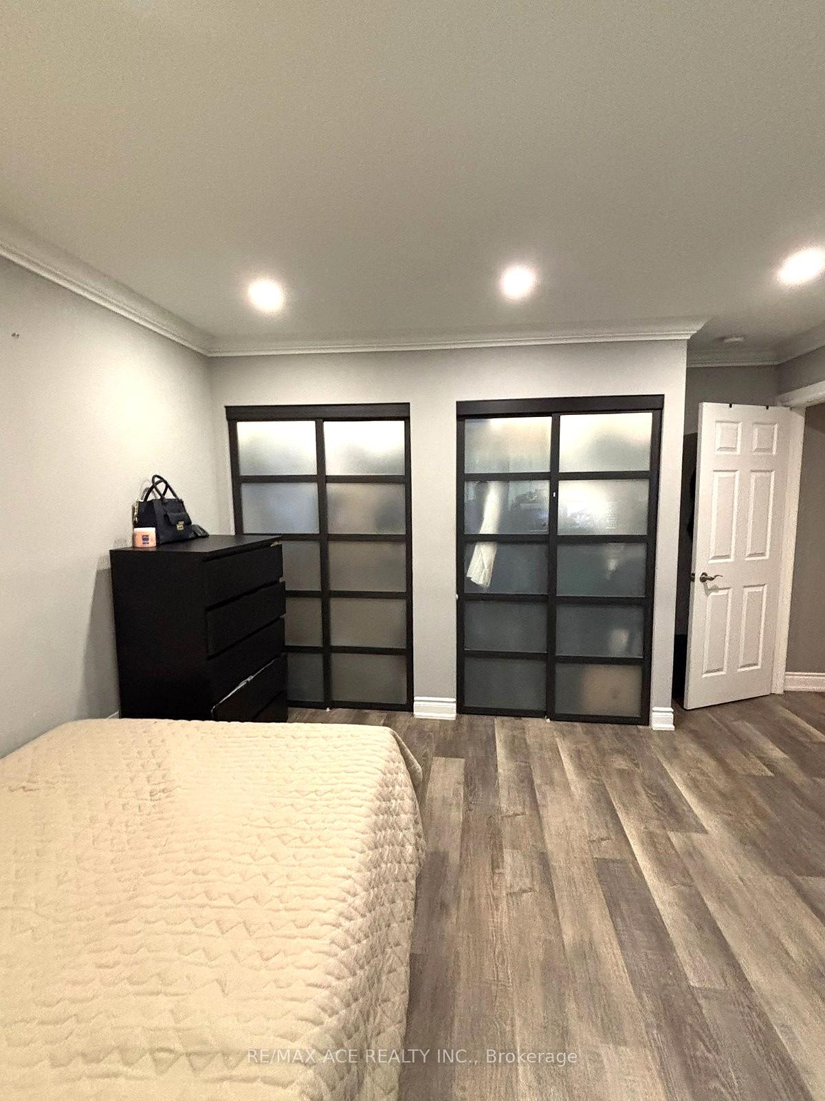Photo 8 of Unit MAIN, 379 Surrey Drive, Oshawa, Eastdale — HOMEH