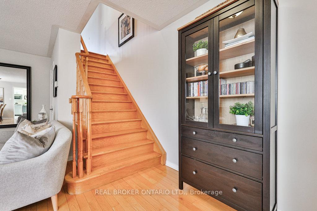Photo 10 of 36 Sloan Drive, Milton, Dempsey — HOMEH