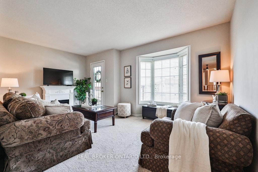 Photo 13 of 36 Sloan Drive, Milton, Dempsey — HOMEH
