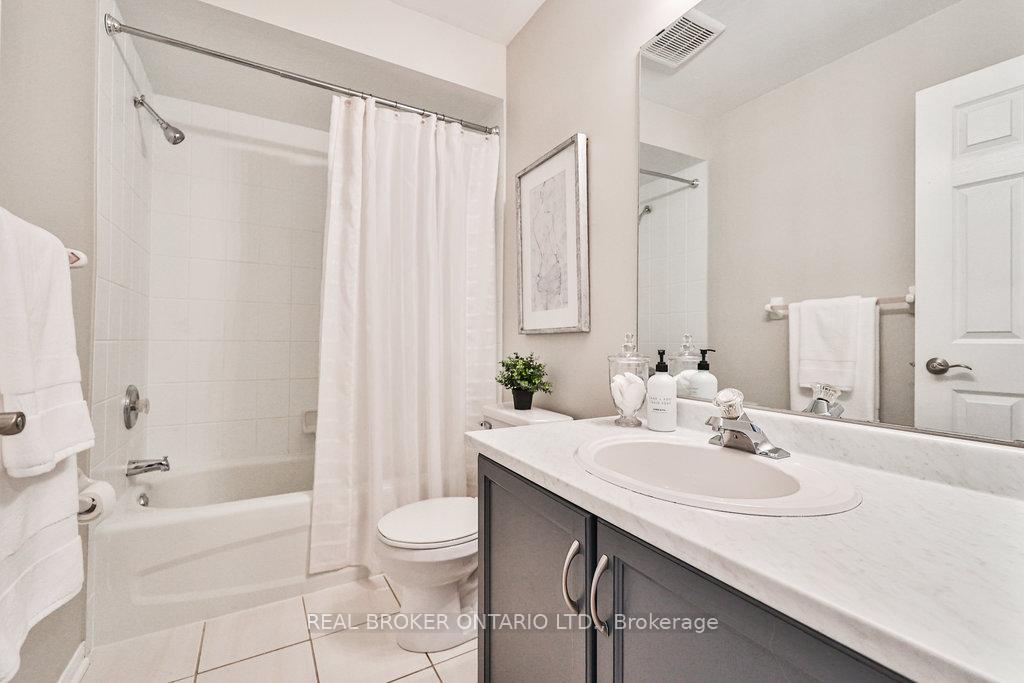 Photo 16 of 36 Sloan Drive, Milton, Dempsey — HOMEH