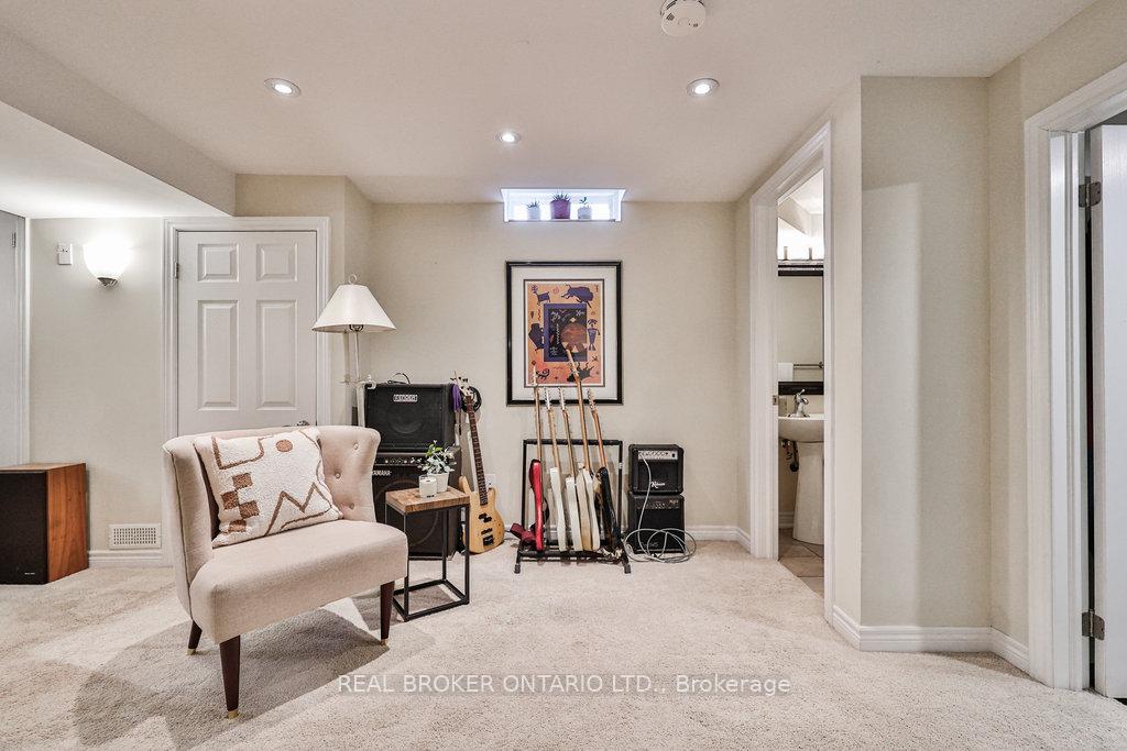 Photo 25 of 36 Sloan Drive, Milton, Dempsey — HOMEH