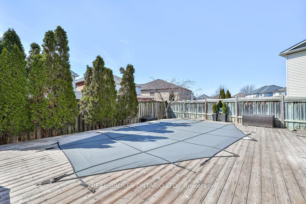 Photo 30 of 36 Sloan Drive, Milton, Dempsey — HOMEH