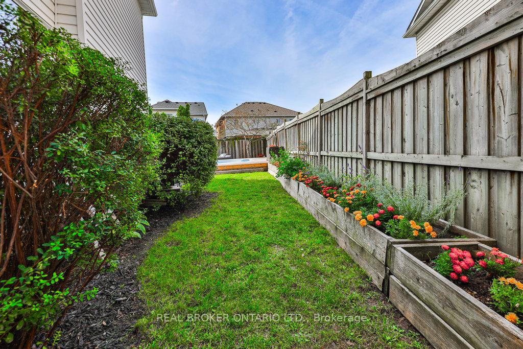 Photo 34 of 36 Sloan Drive, Milton, Dempsey — HOMEH