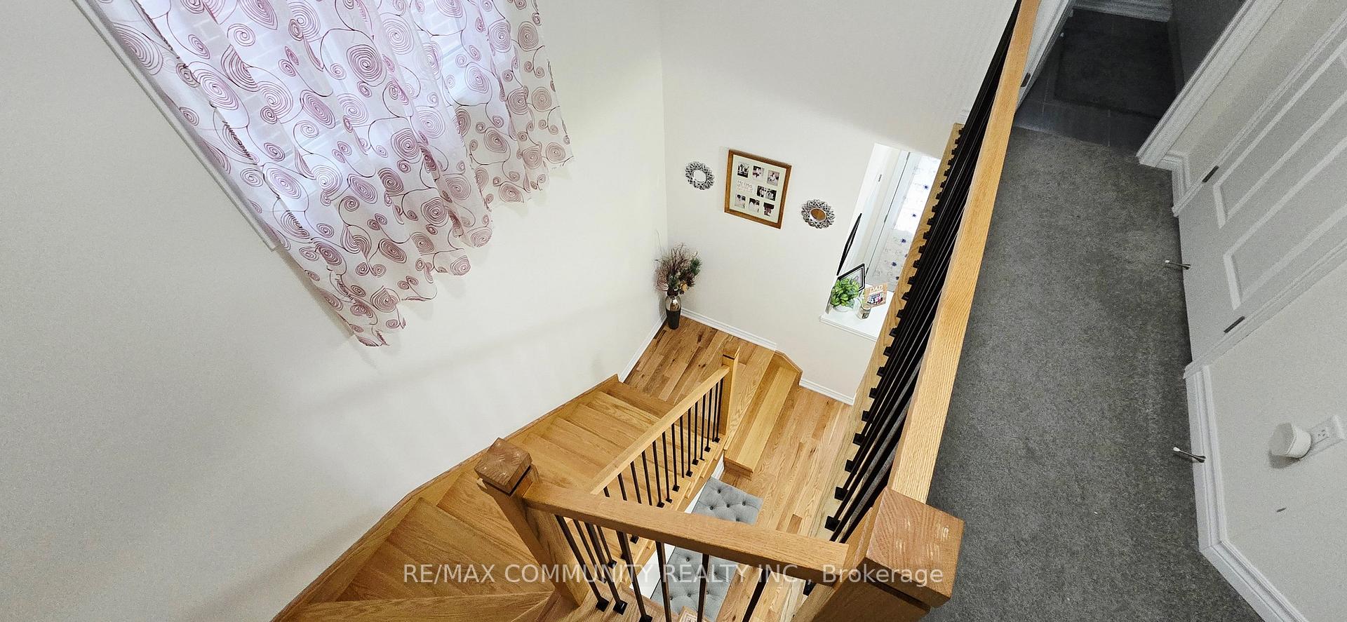 Photo 8 of 2409 Angora Street, Pickering, Rural Pickering — HOMEH