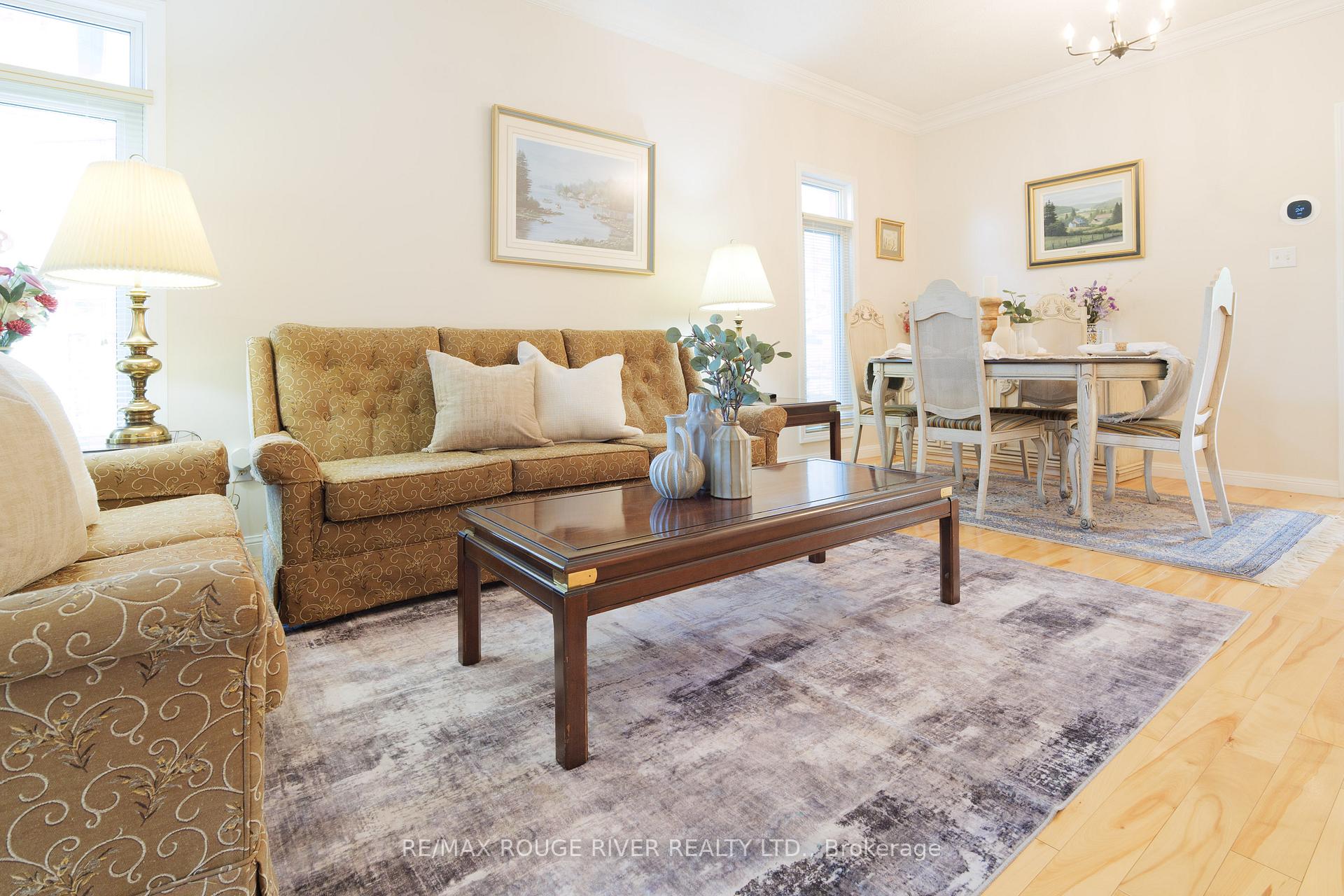 Photo 6 of 1936 Rosebank Road, Pickering, Amberlea — HOMEH
