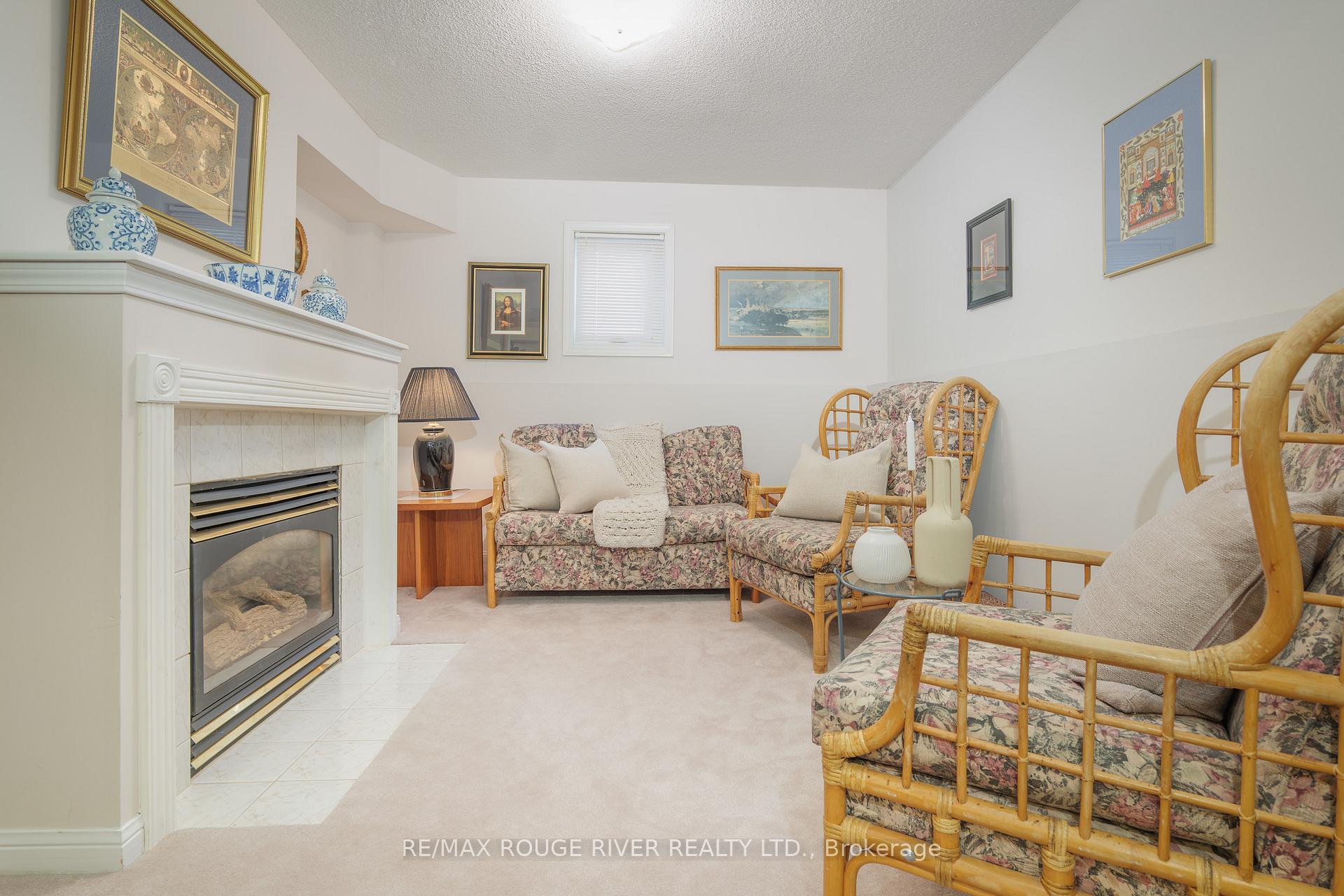 Photo 29 of 1936 Rosebank Road, Pickering, Amberlea — HOMEH