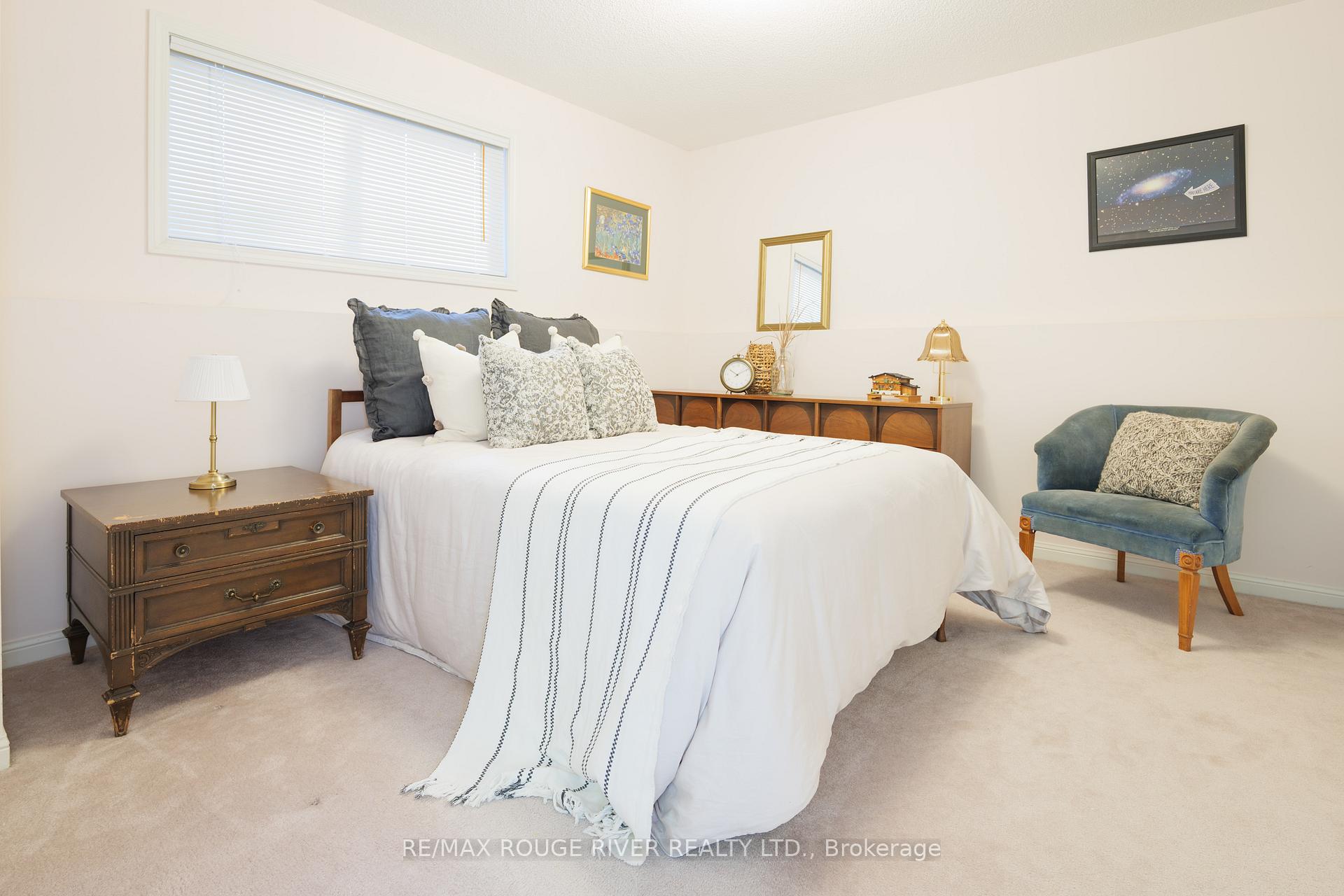 Photo 33 of 1936 Rosebank Road, Pickering, Amberlea — HOMEH