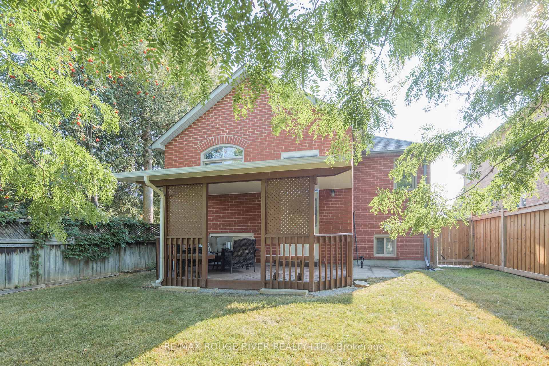 Photo 36 of 1936 Rosebank Road, Pickering, Amberlea — HOMEH