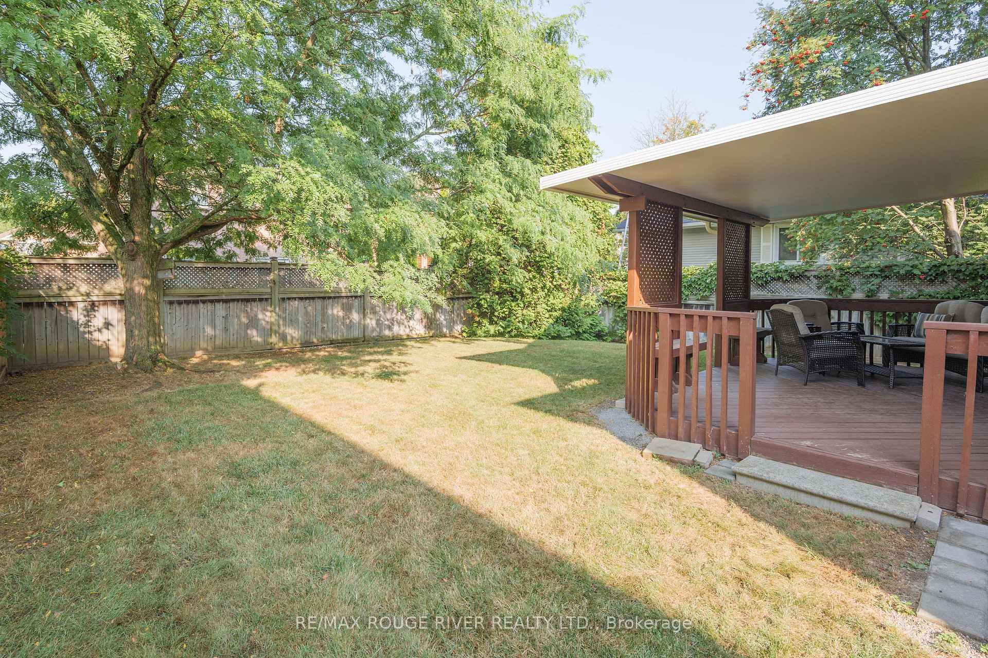 Photo 38 of 1936 Rosebank Road, Pickering, Amberlea — HOMEH